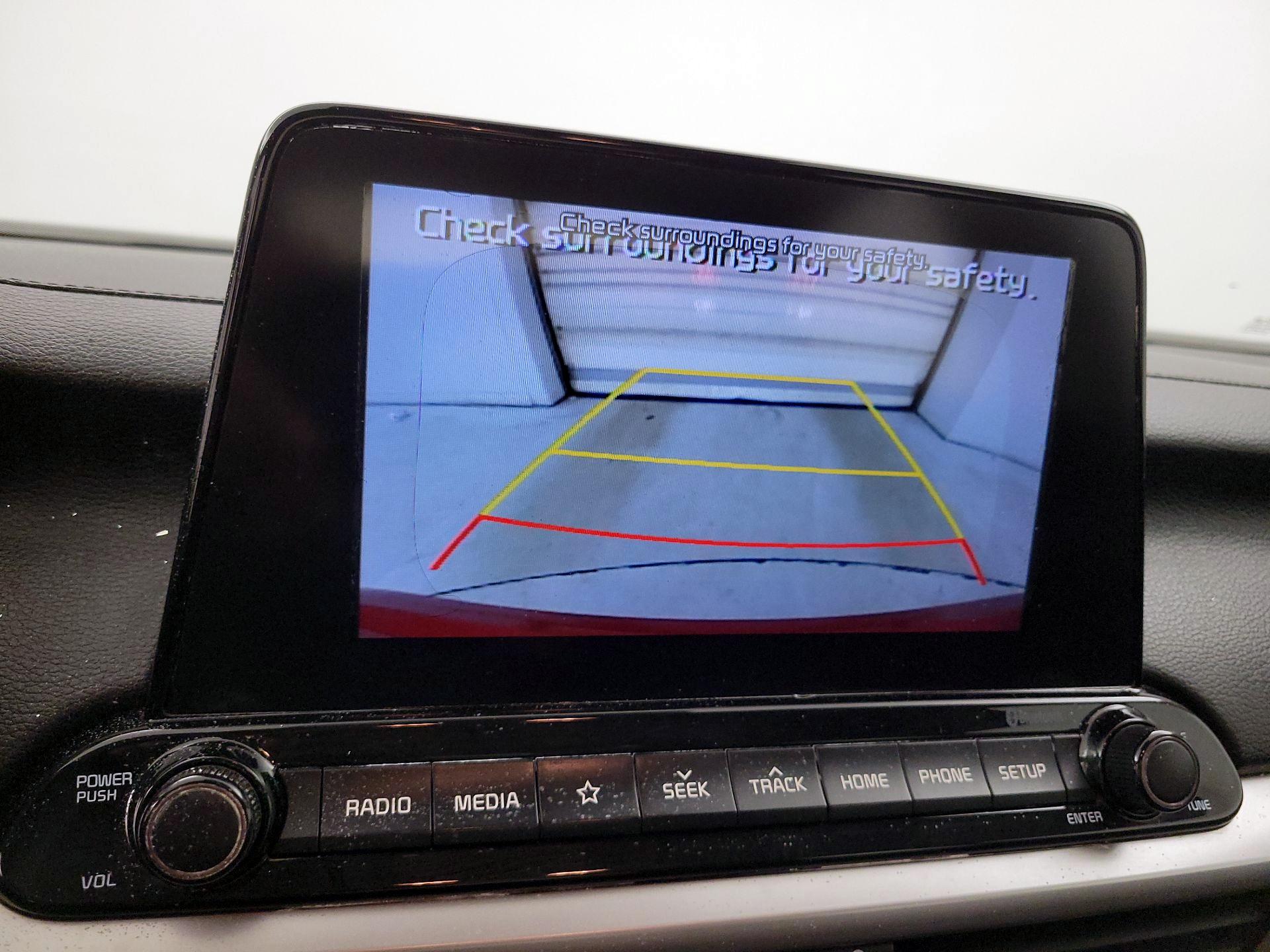 Thumbnail: 2020 Kia Forte - 14