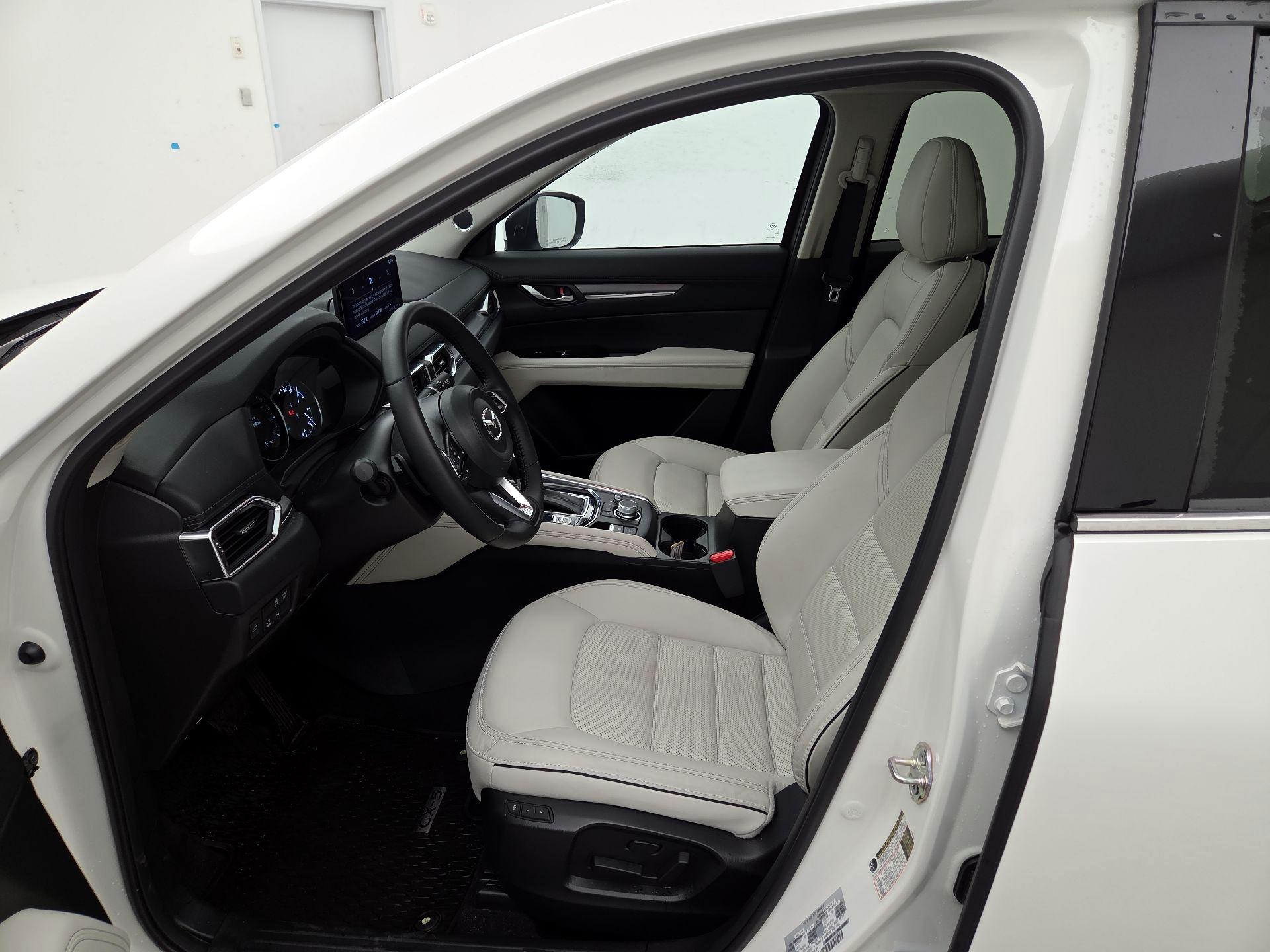 Thumbnail: 2025 Mazda CX-5 - 11