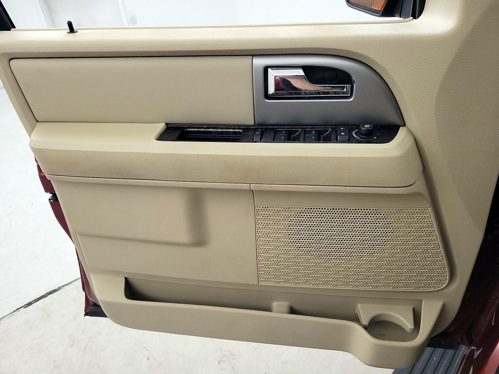 Thumbnail: 2015 Ford Expedition EL - 12