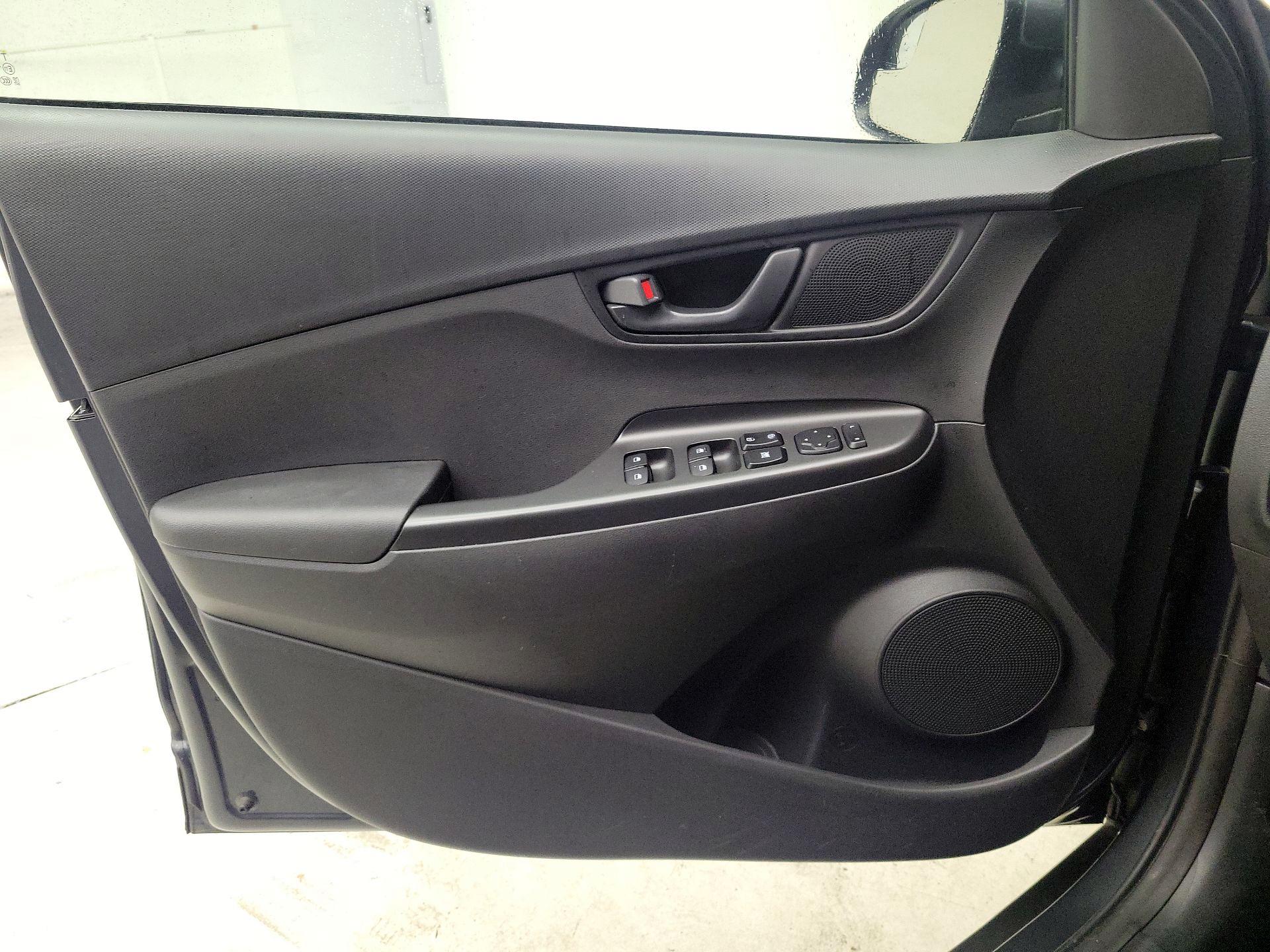 Thumbnail: 2022 Hyundai Kona - 12