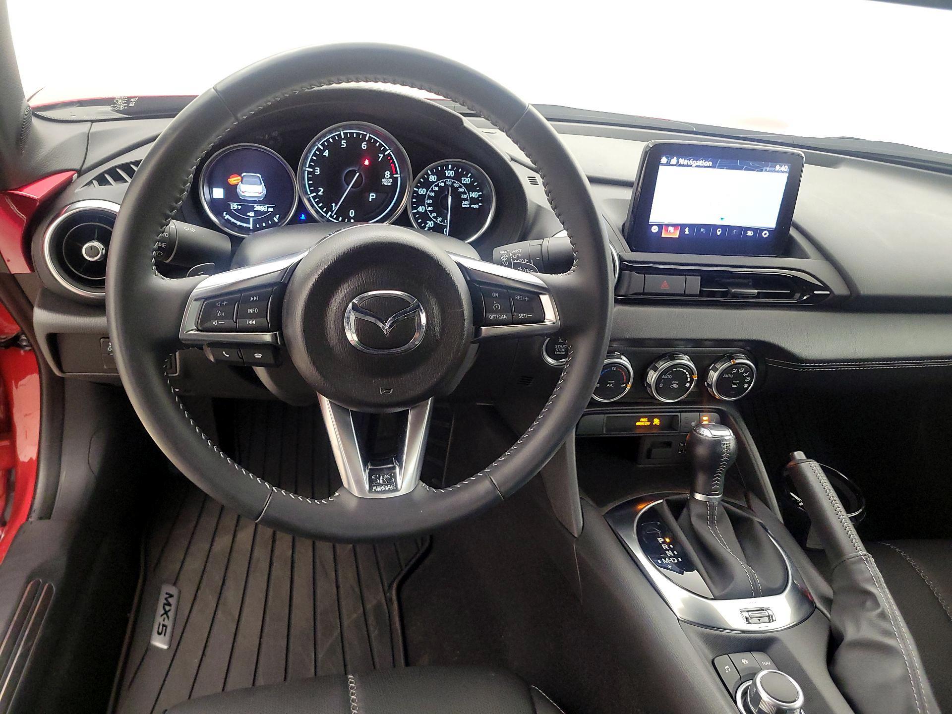 Thumbnail: 2022 Mazda MX-5 Miata - 10