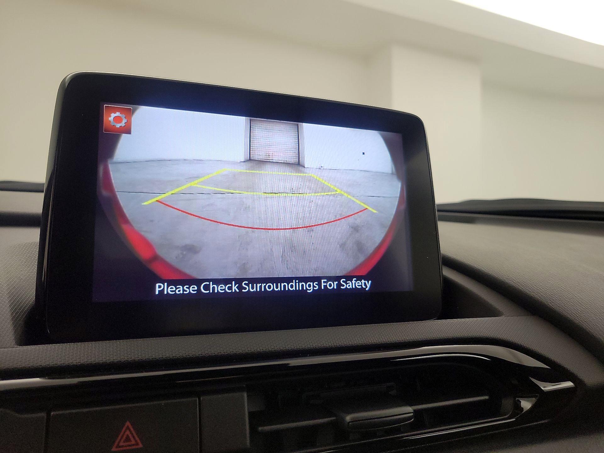 Thumbnail: 2022 Mazda MX-5 Miata - 15