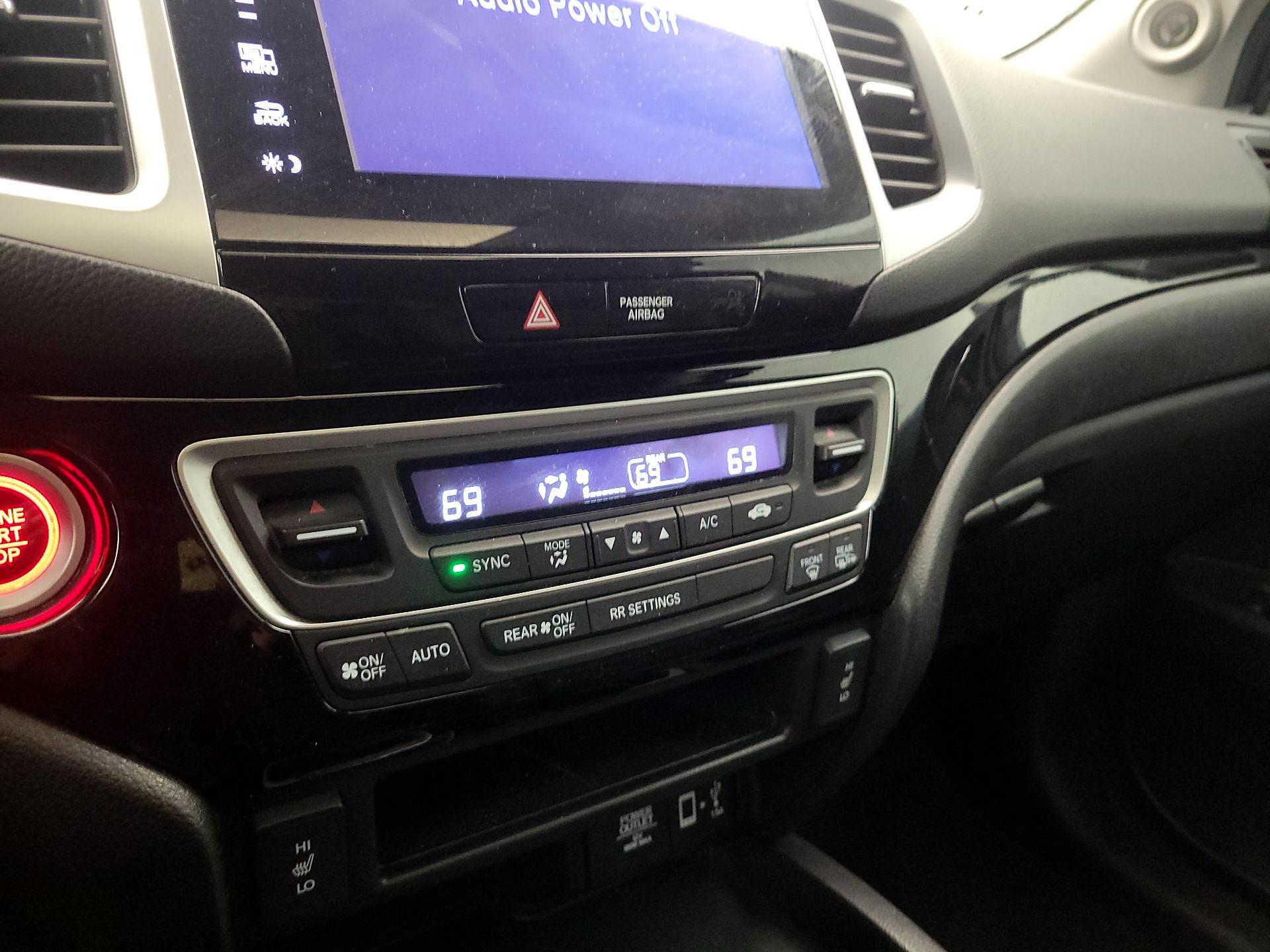 Thumbnail: 2018 Honda Ridgeline - 16