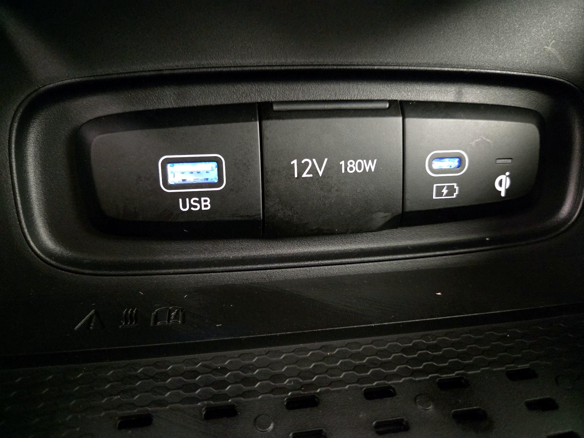 Thumbnail: 2025 Hyundai Venue - 19