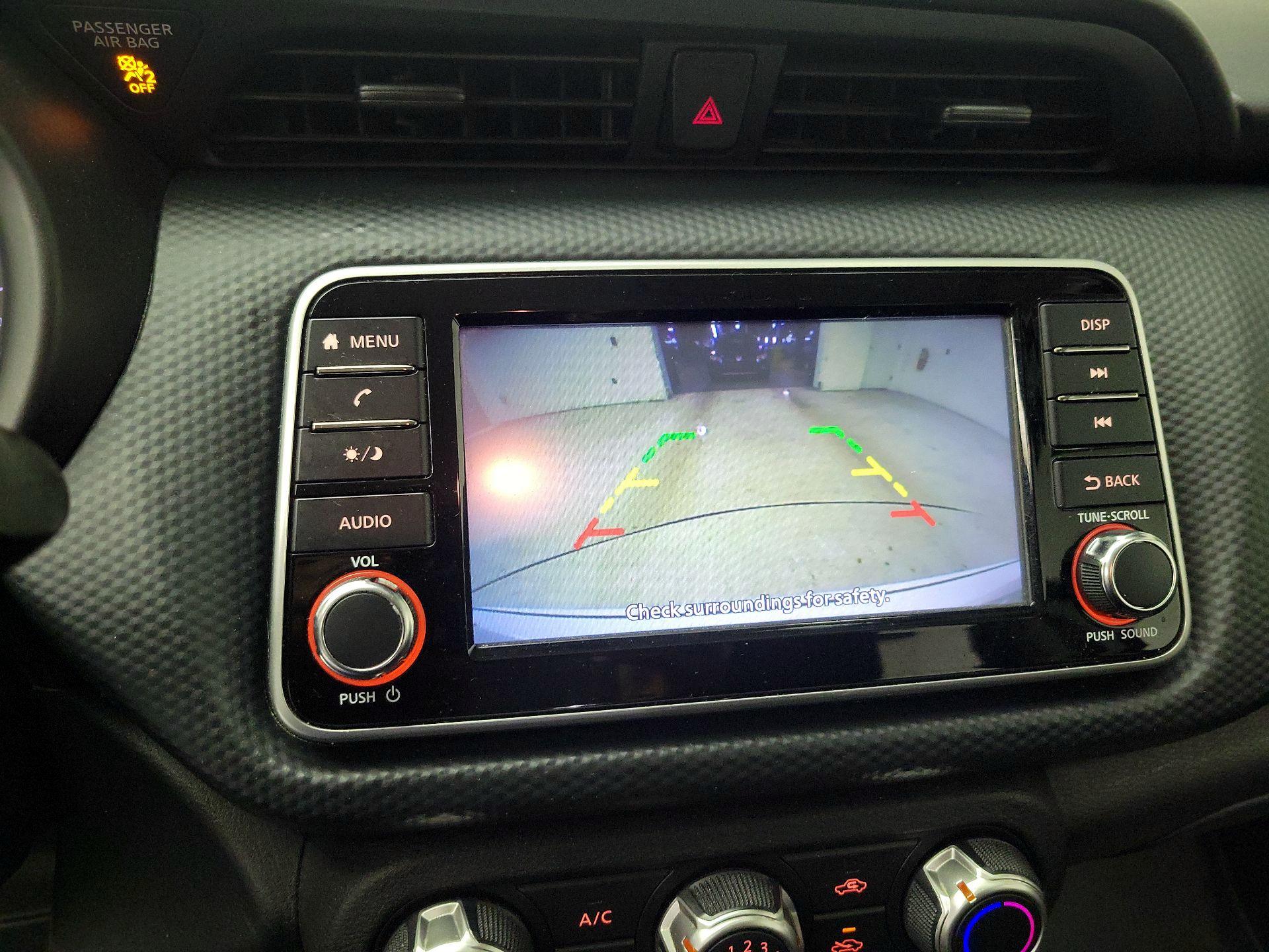 Thumbnail: 2021 Nissan Kicks - 14