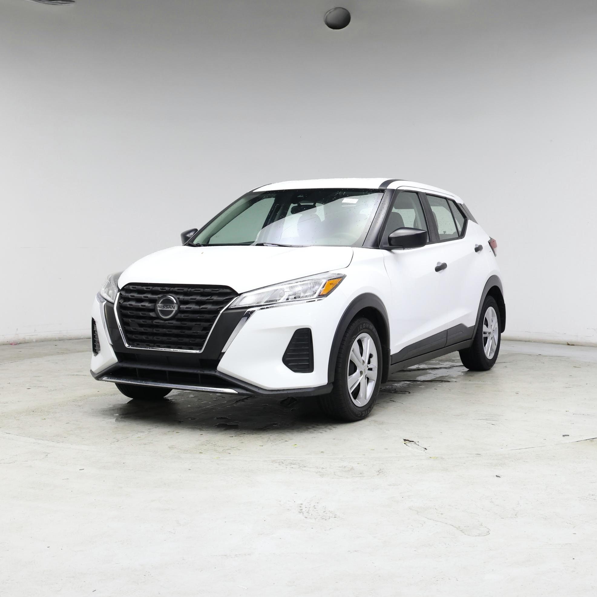 Thumbnail: 2021 Nissan Kicks - 4