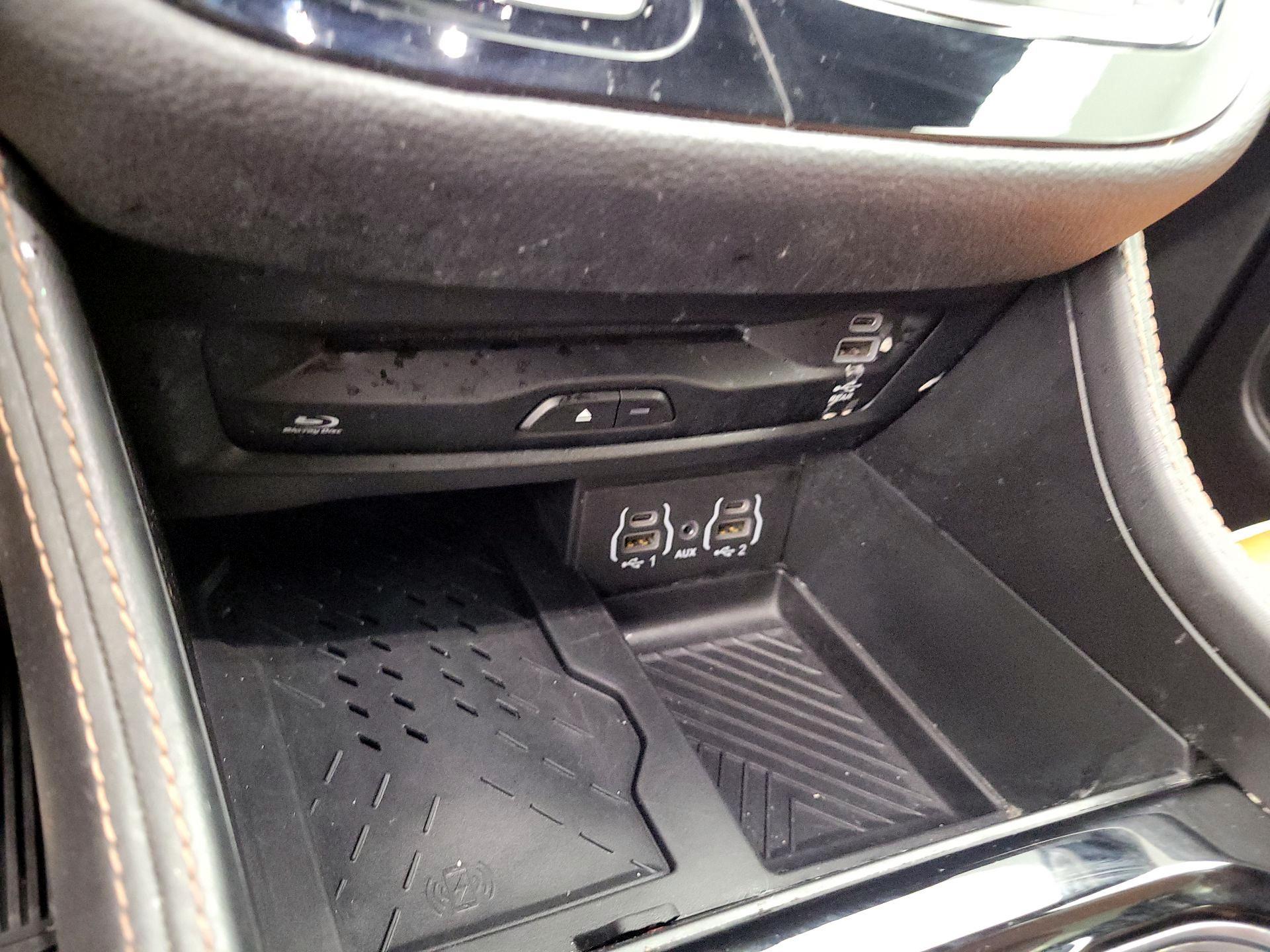 Thumbnail: 2025 Chrysler Pacifica - 18