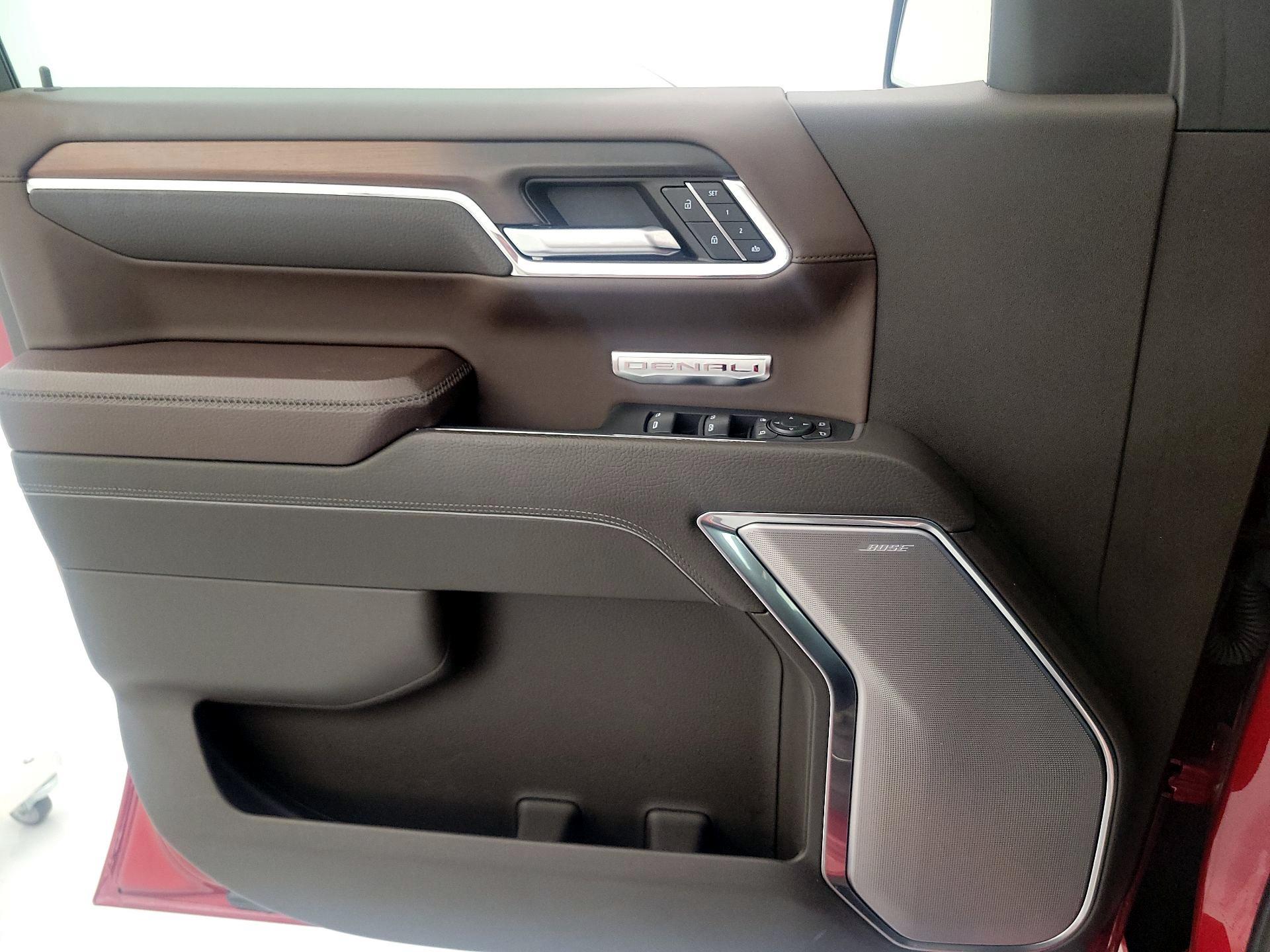 Thumbnail: 2024 GMC Sierra 1500 - 12