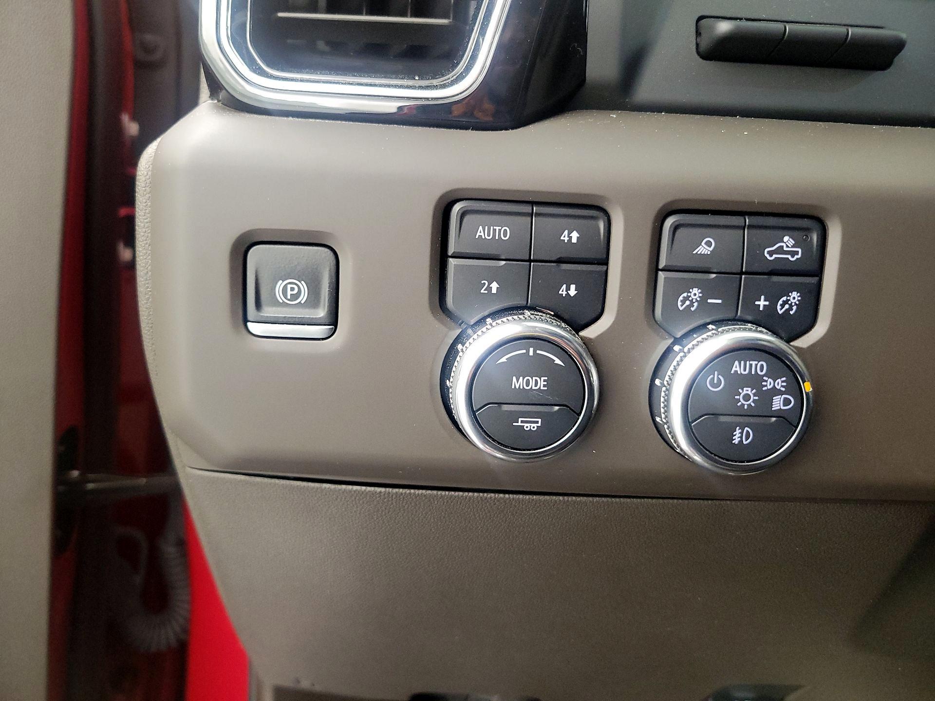 Thumbnail: 2024 GMC Sierra 1500 - 13