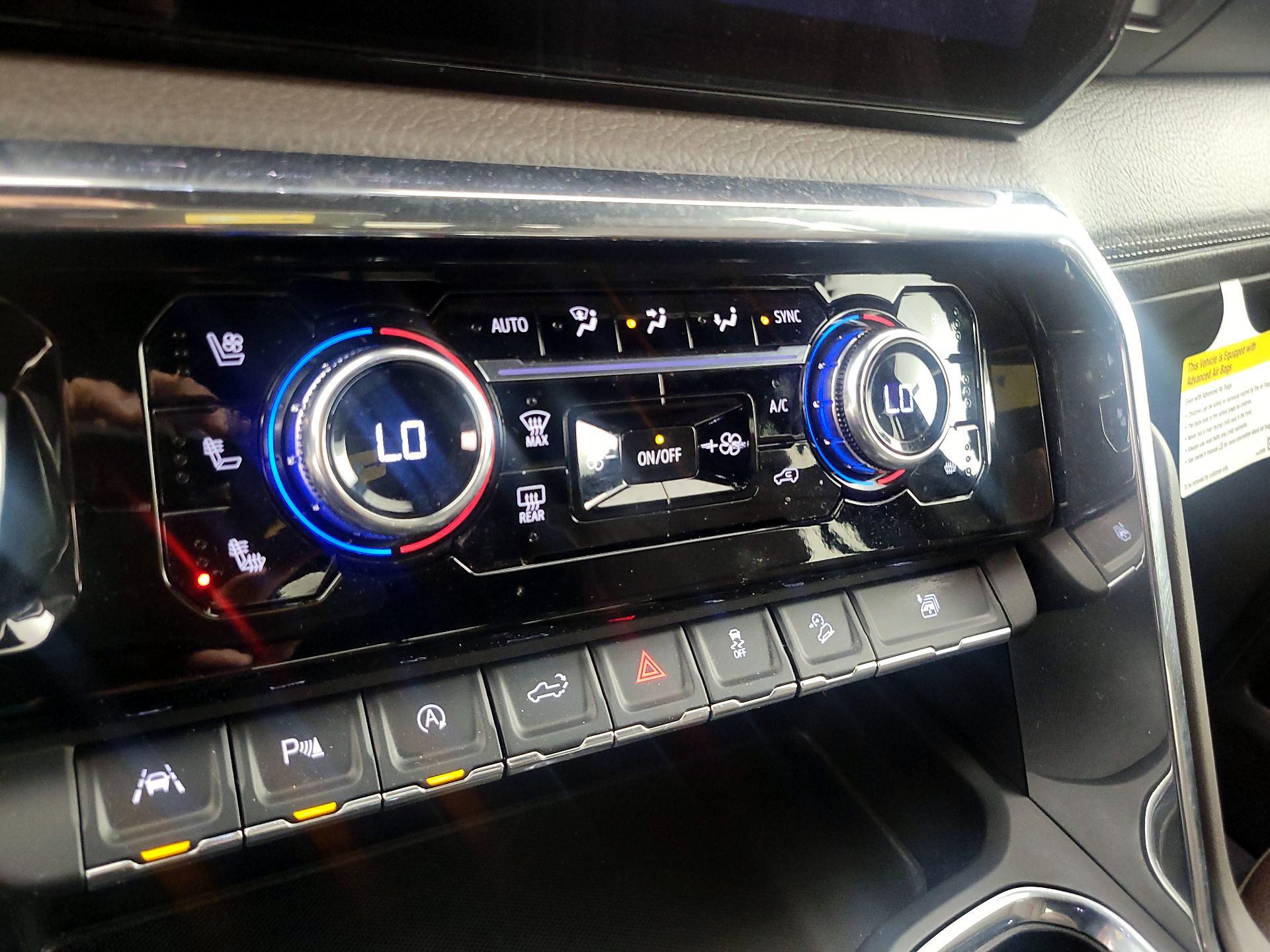 Thumbnail: 2024 GMC Sierra 1500 - 17