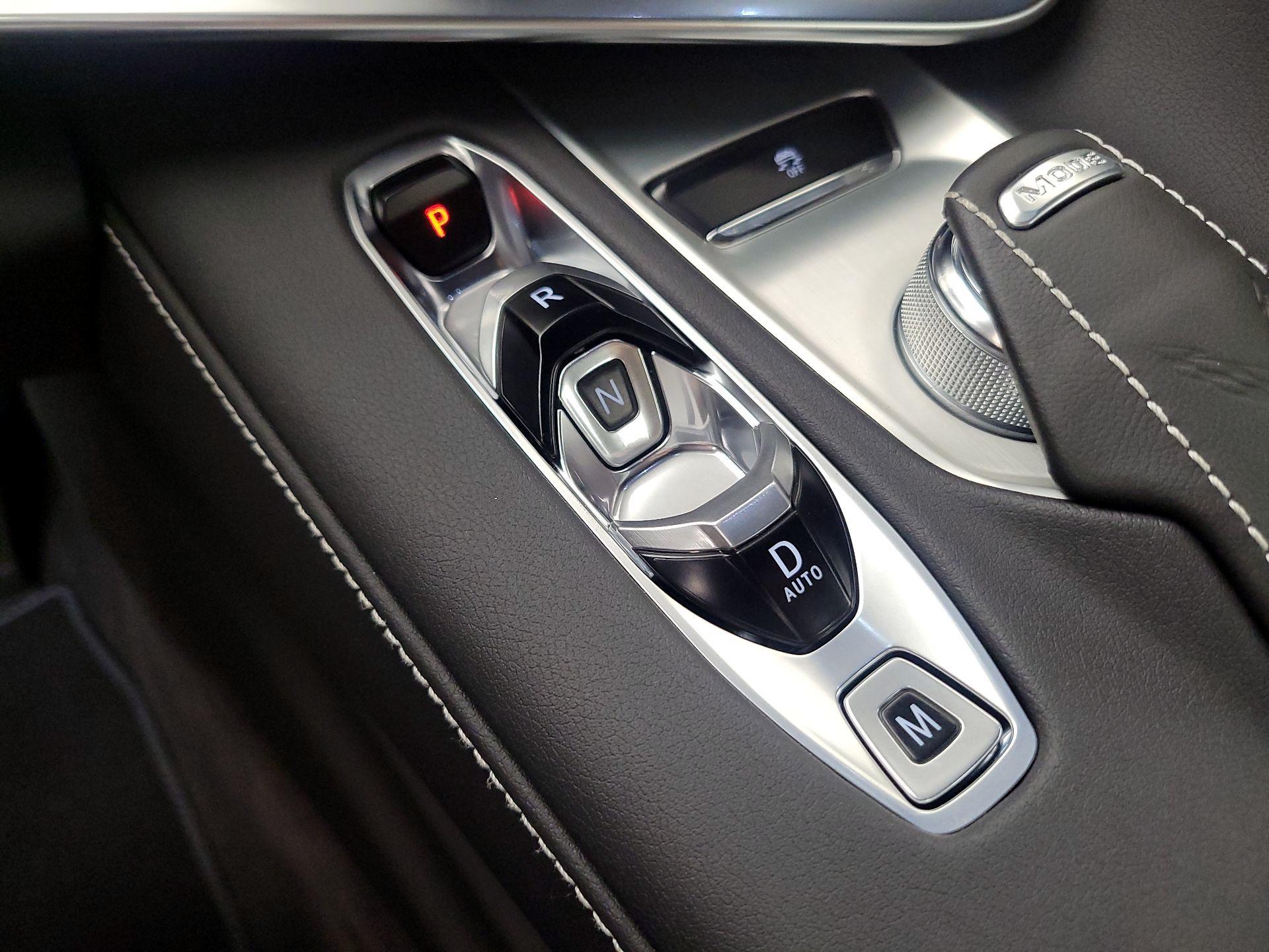 Thumbnail: 2025 Chevrolet Corvette - 18