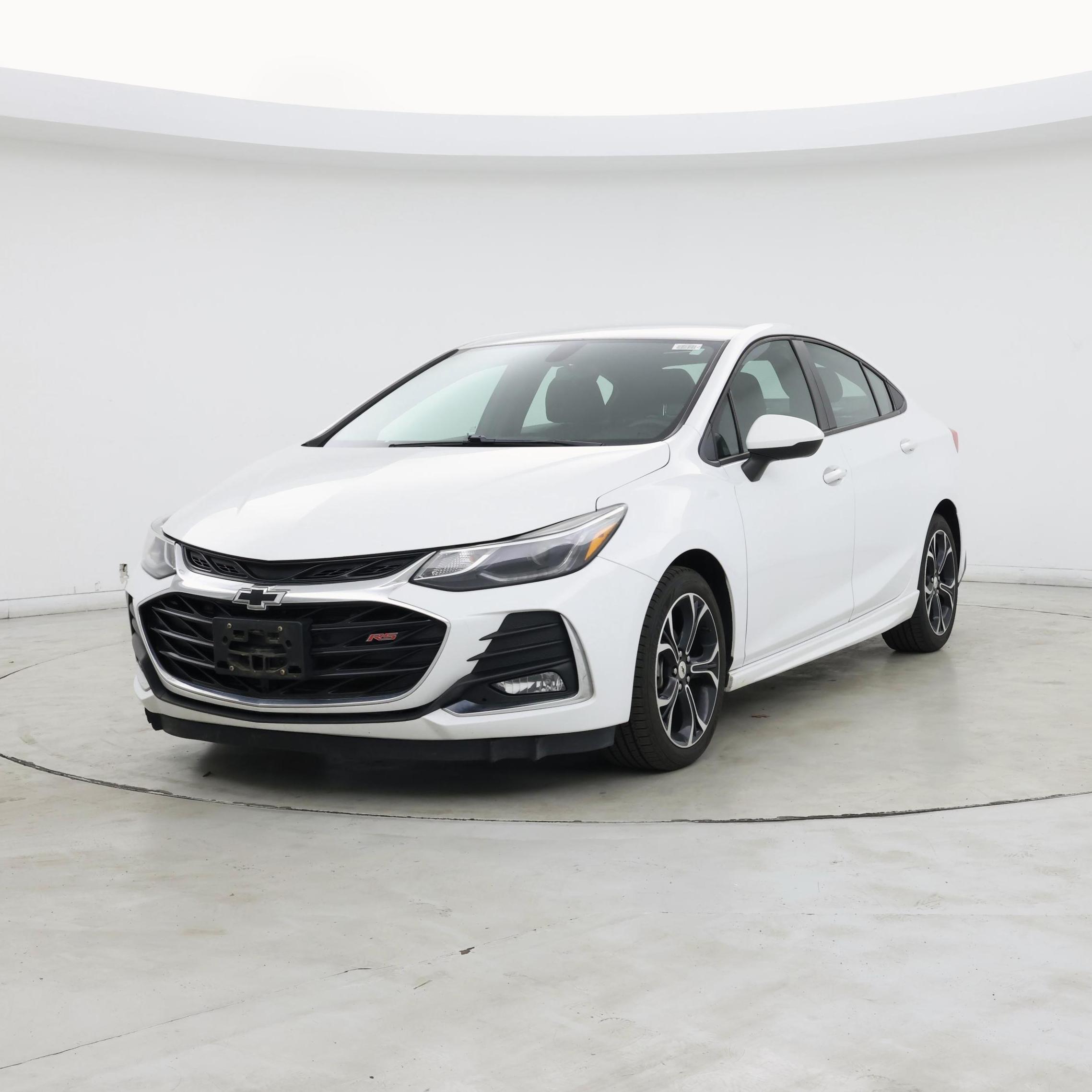 Thumbnail: 2019 Chevrolet Cruze - 4