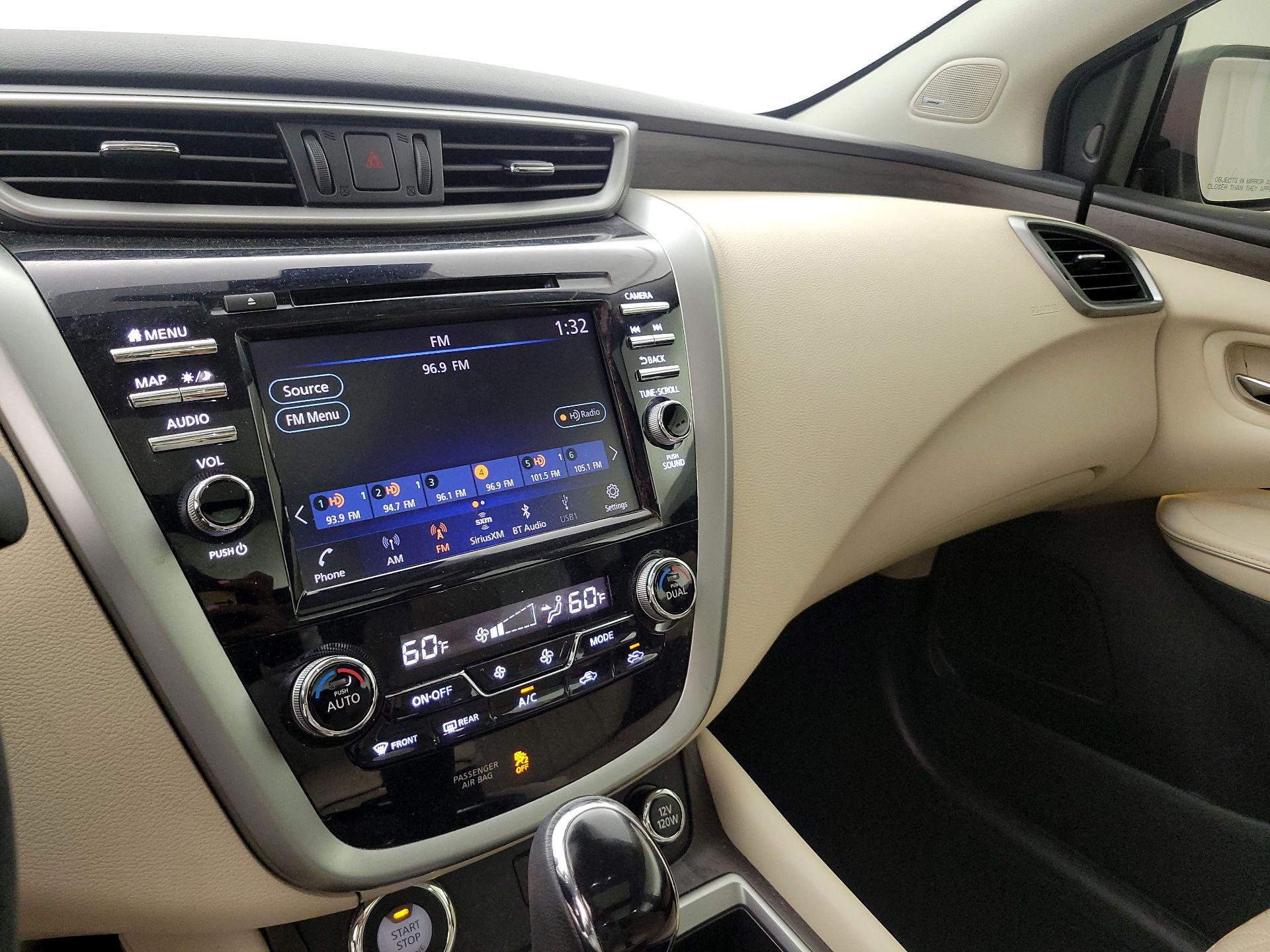 Thumbnail: 2020 Nissan Murano - 16