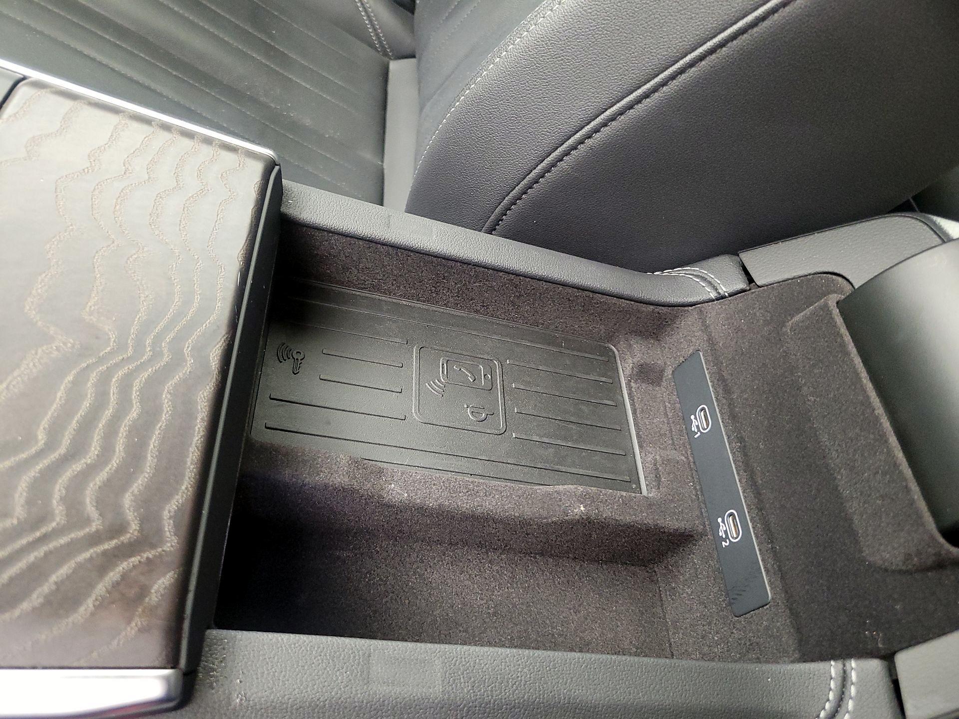 Thumbnail: 2022 Audi A6 - 18