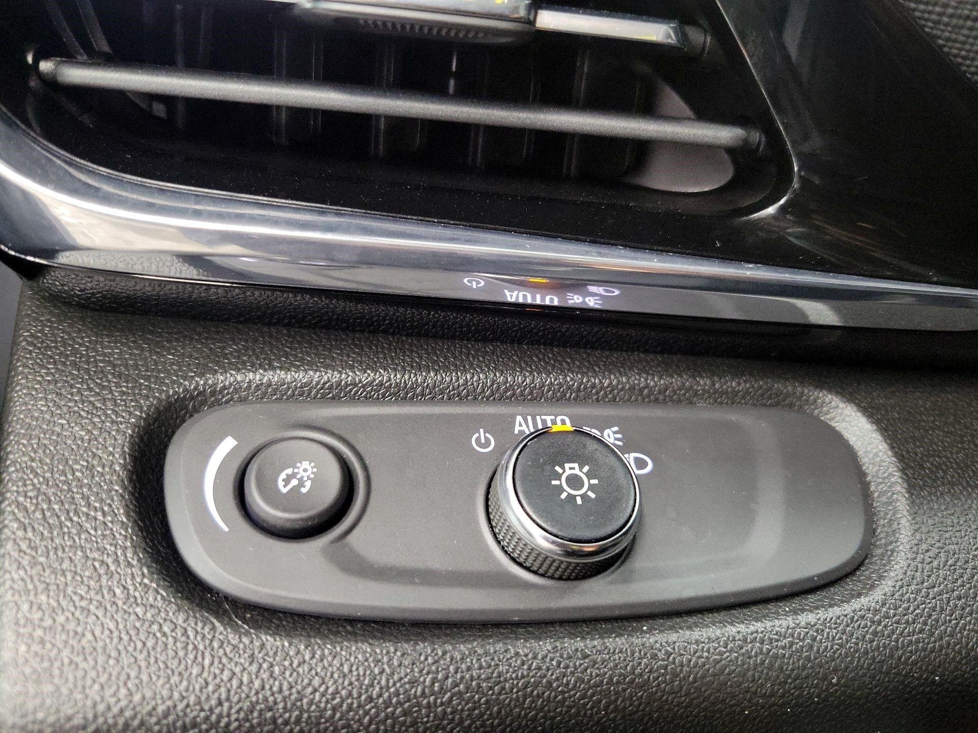 Thumbnail: 2024 Buick Envista - 11