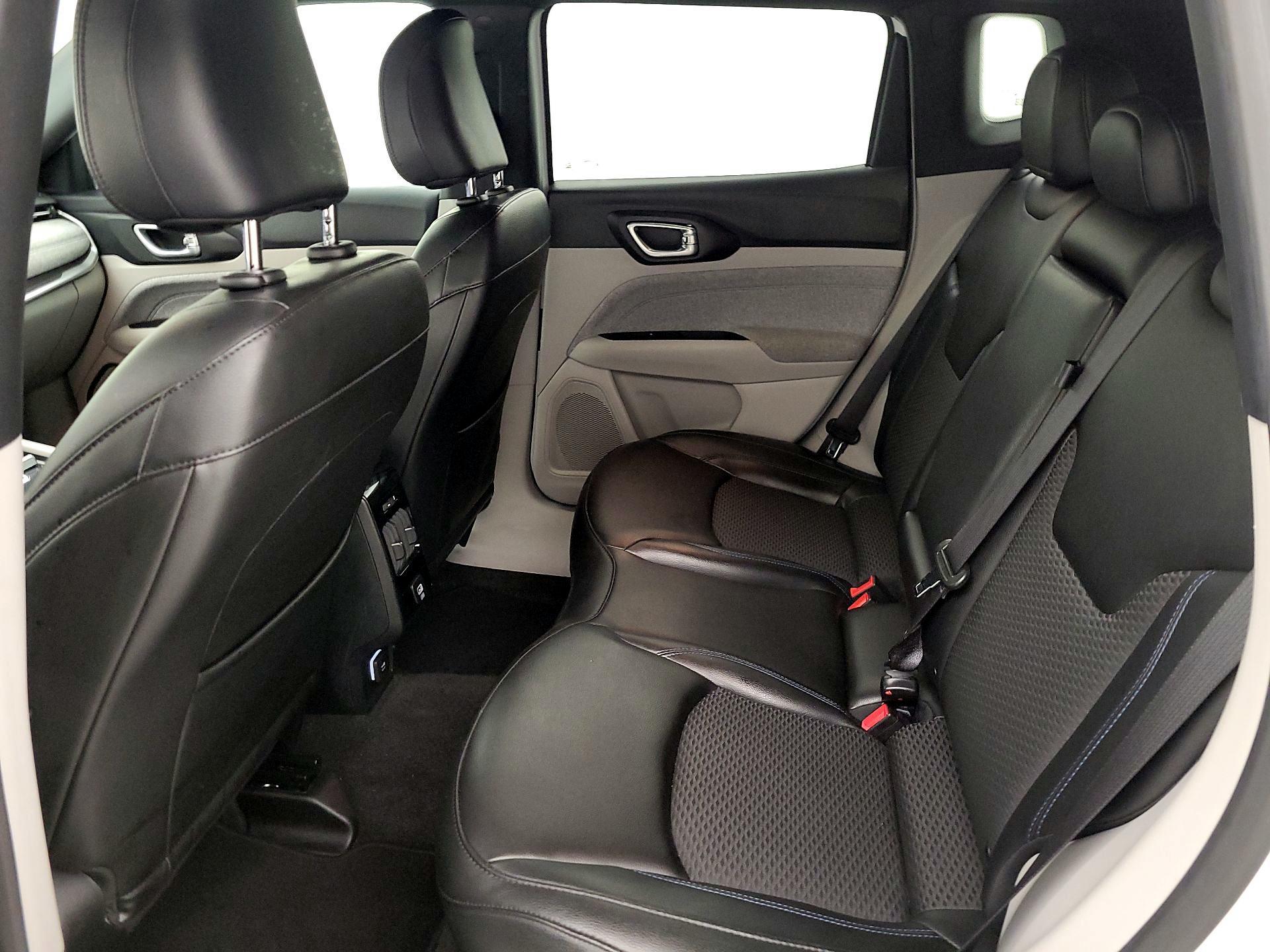 Thumbnail: 2023 Jeep Compass - 19