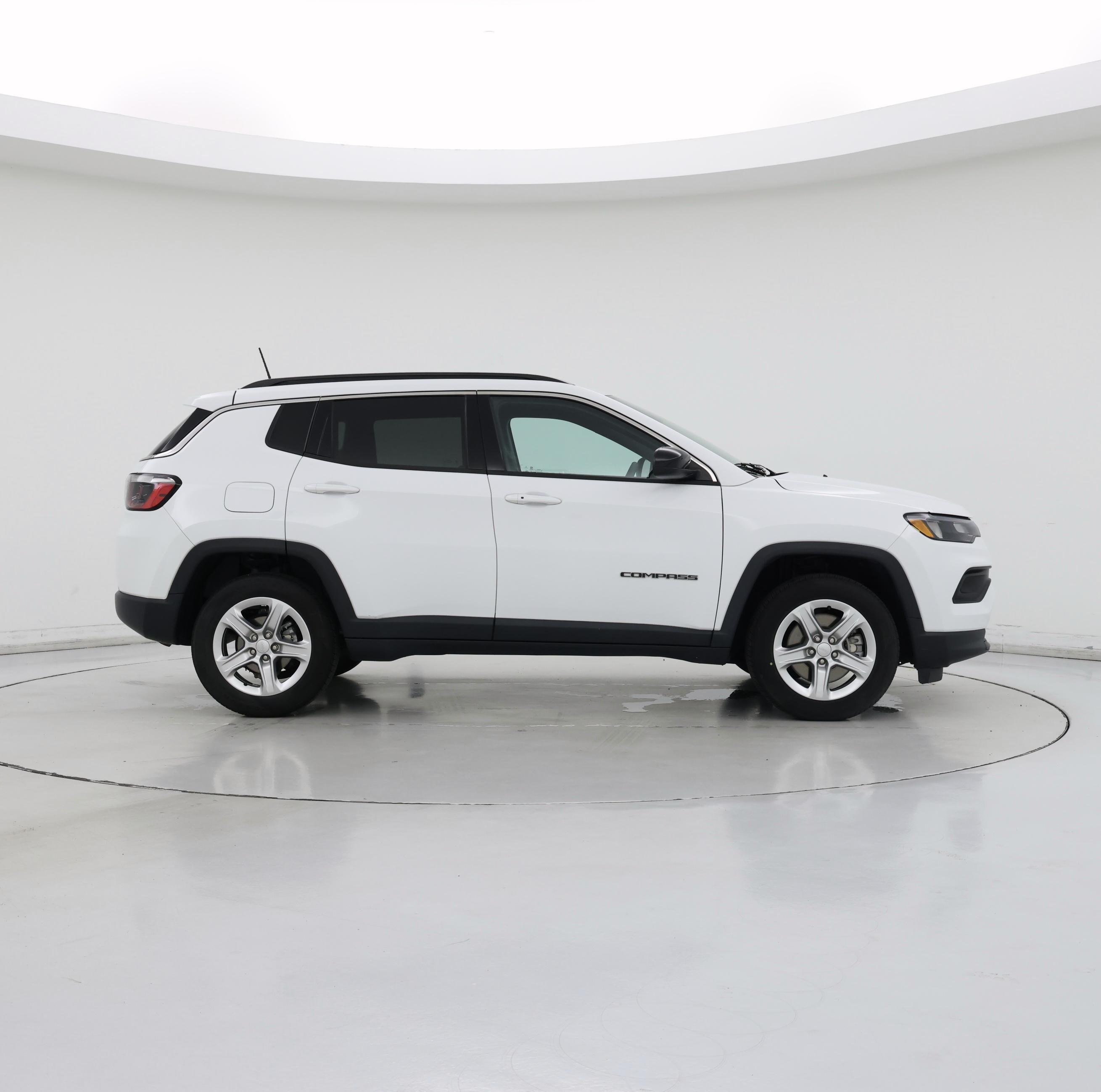 Thumbnail: 2023 Jeep Compass - 7