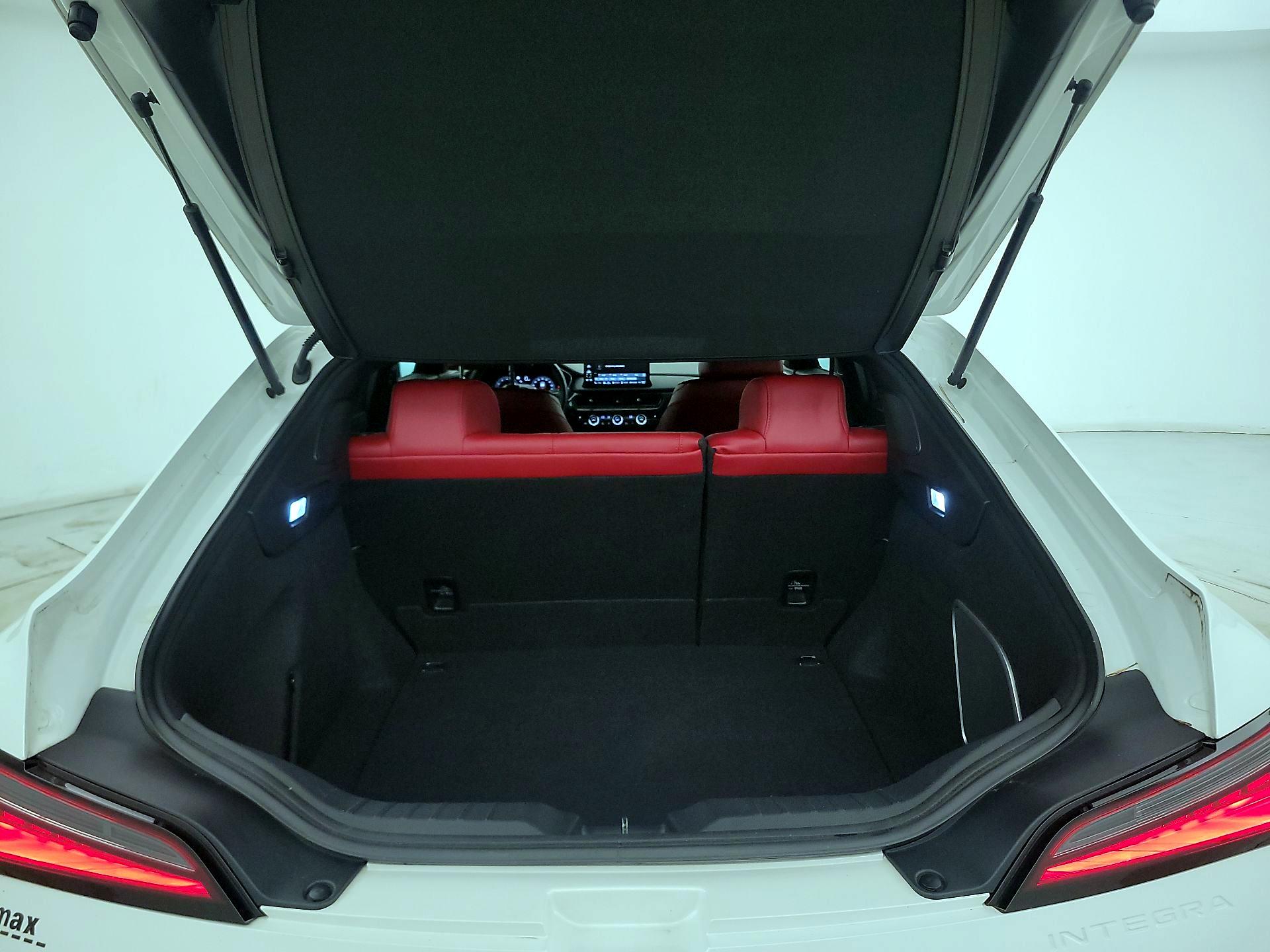 Thumbnail: 2024 Acura Integra - 19