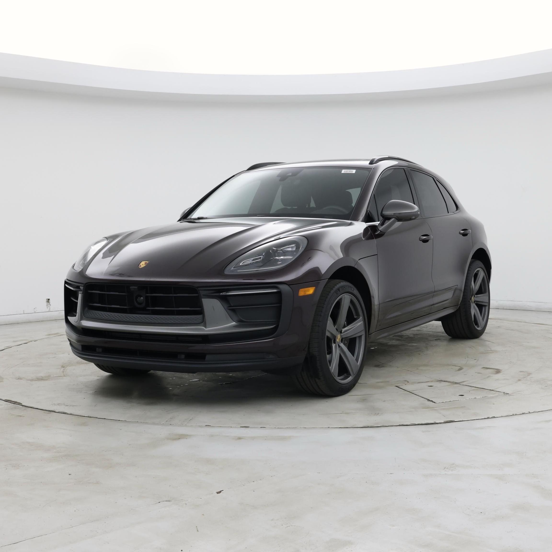 Thumbnail: 2023 Porsche Macan - 4