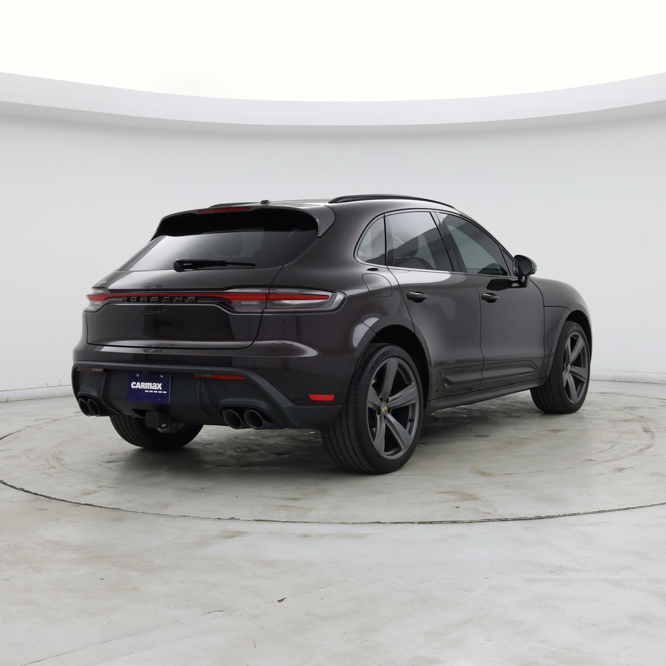 Thumbnail: 2023 Porsche Macan - 8