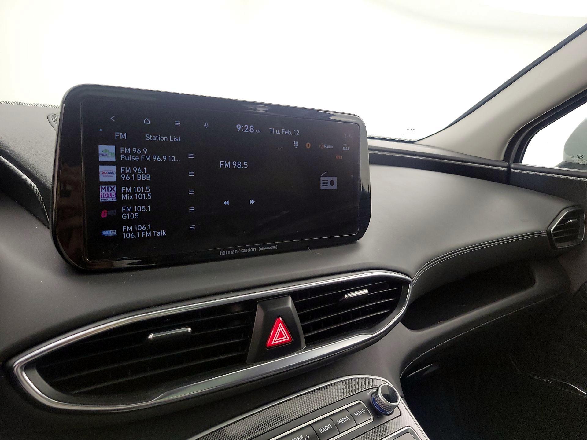 Thumbnail: 2023 Hyundai Santa Fe - 16