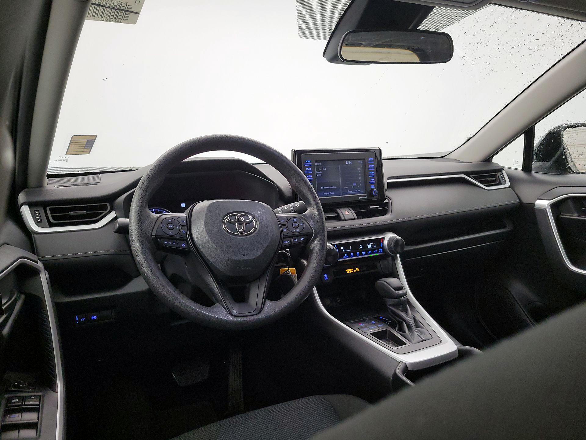 Thumbnail: 2022 Toyota RAV4 - 9