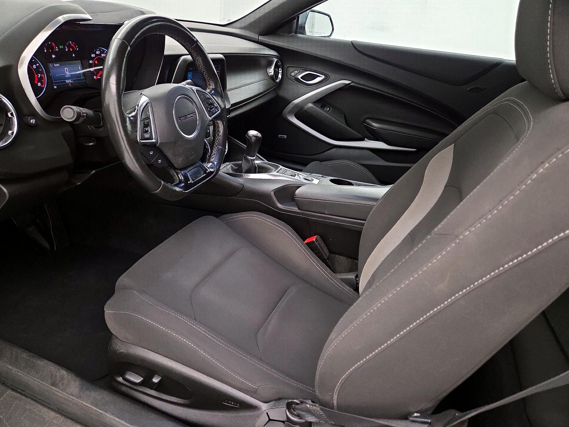 Thumbnail: 2019 Chevrolet Camaro - 11