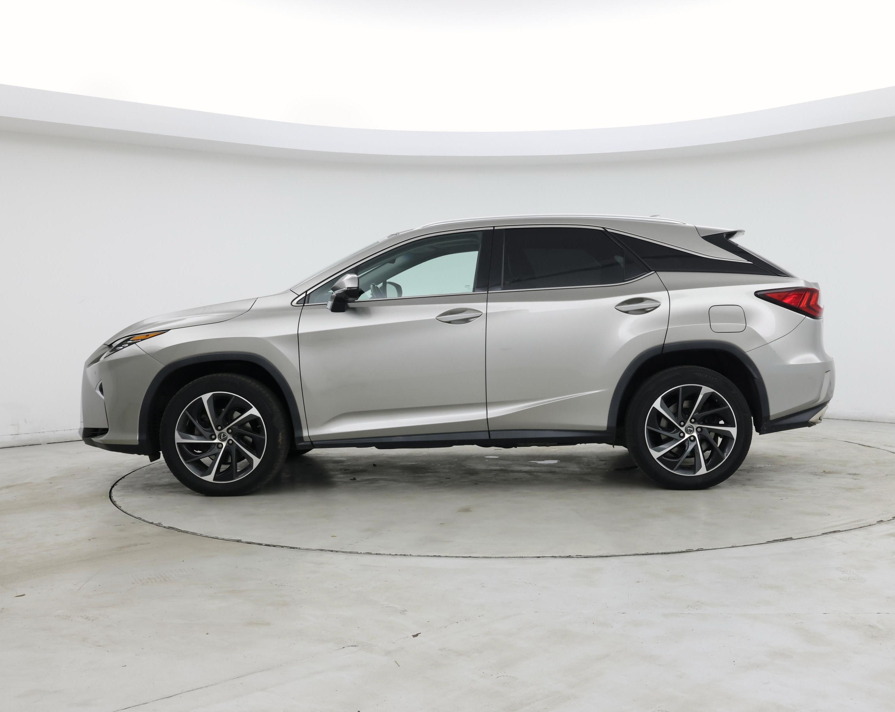Thumbnail: 2019 Lexus RX - 3