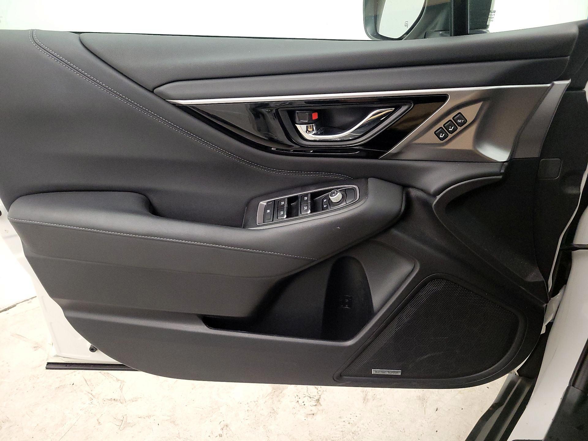 Thumbnail: 2022 Subaru Outback - 12