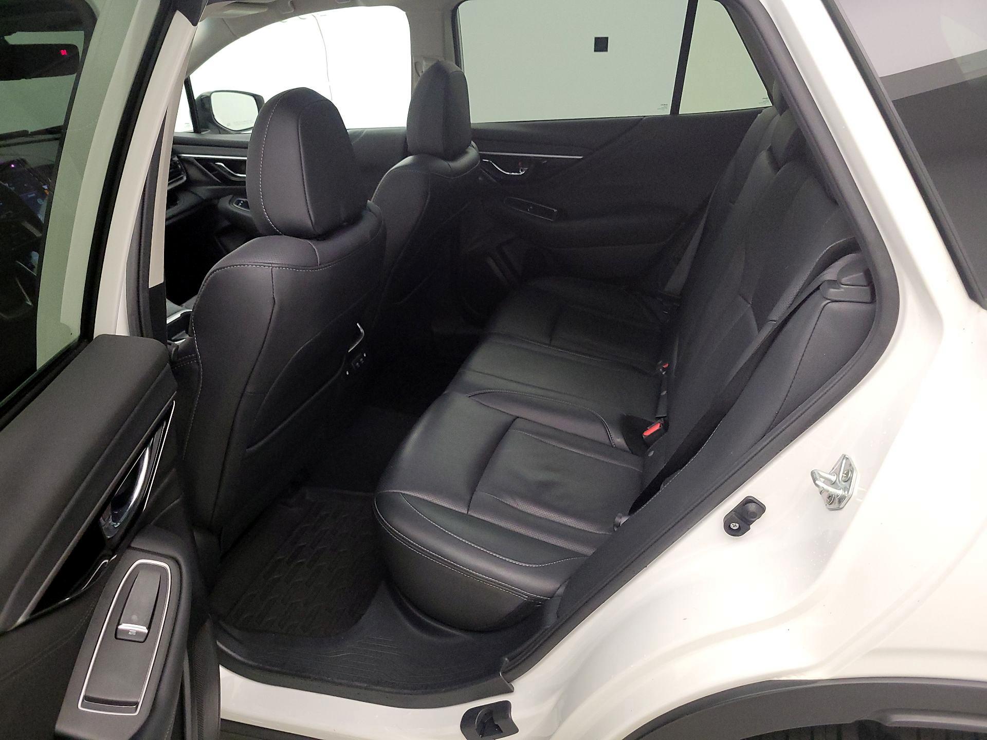 Thumbnail: 2022 Subaru Outback - 20