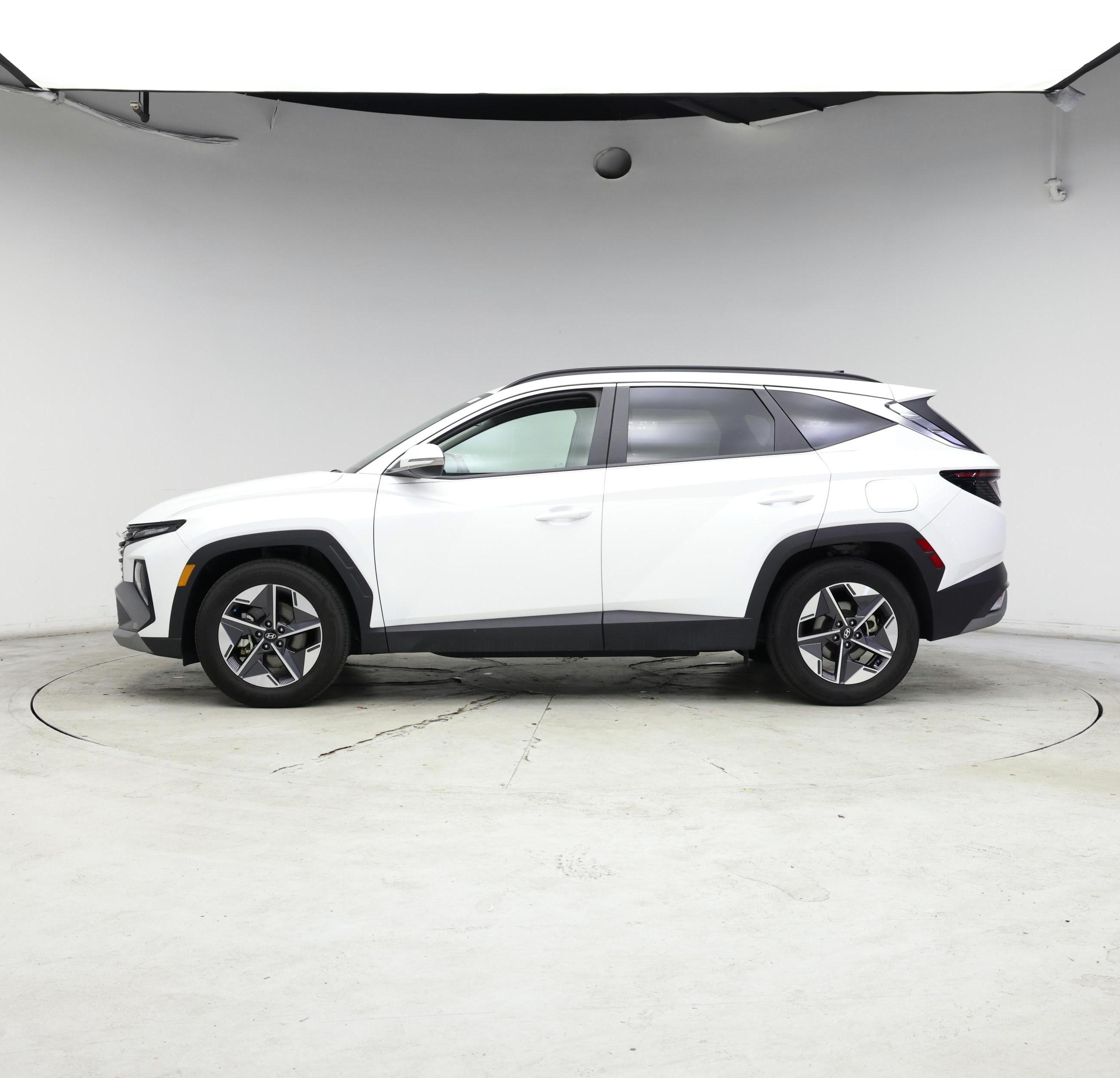 Thumbnail: 2025 Hyundai Tucson - 3