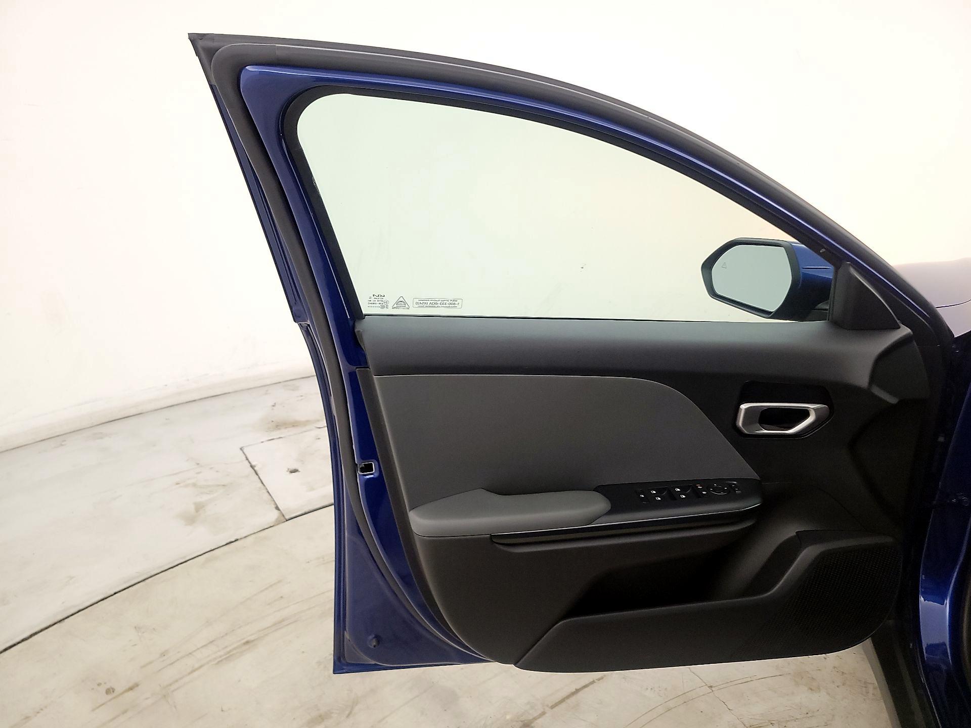 Thumbnail: 2025 Kia K4 - 12