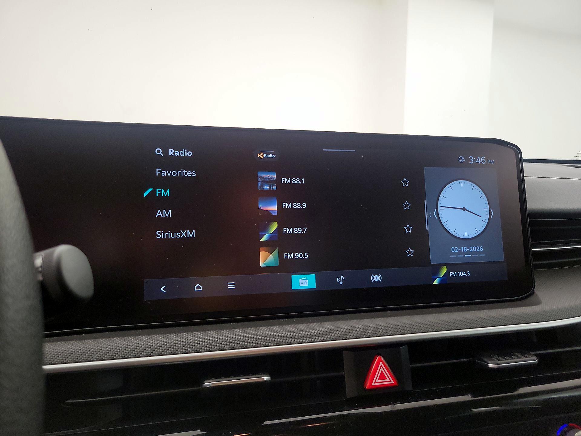 Thumbnail: 2025 Kia K5 - 15