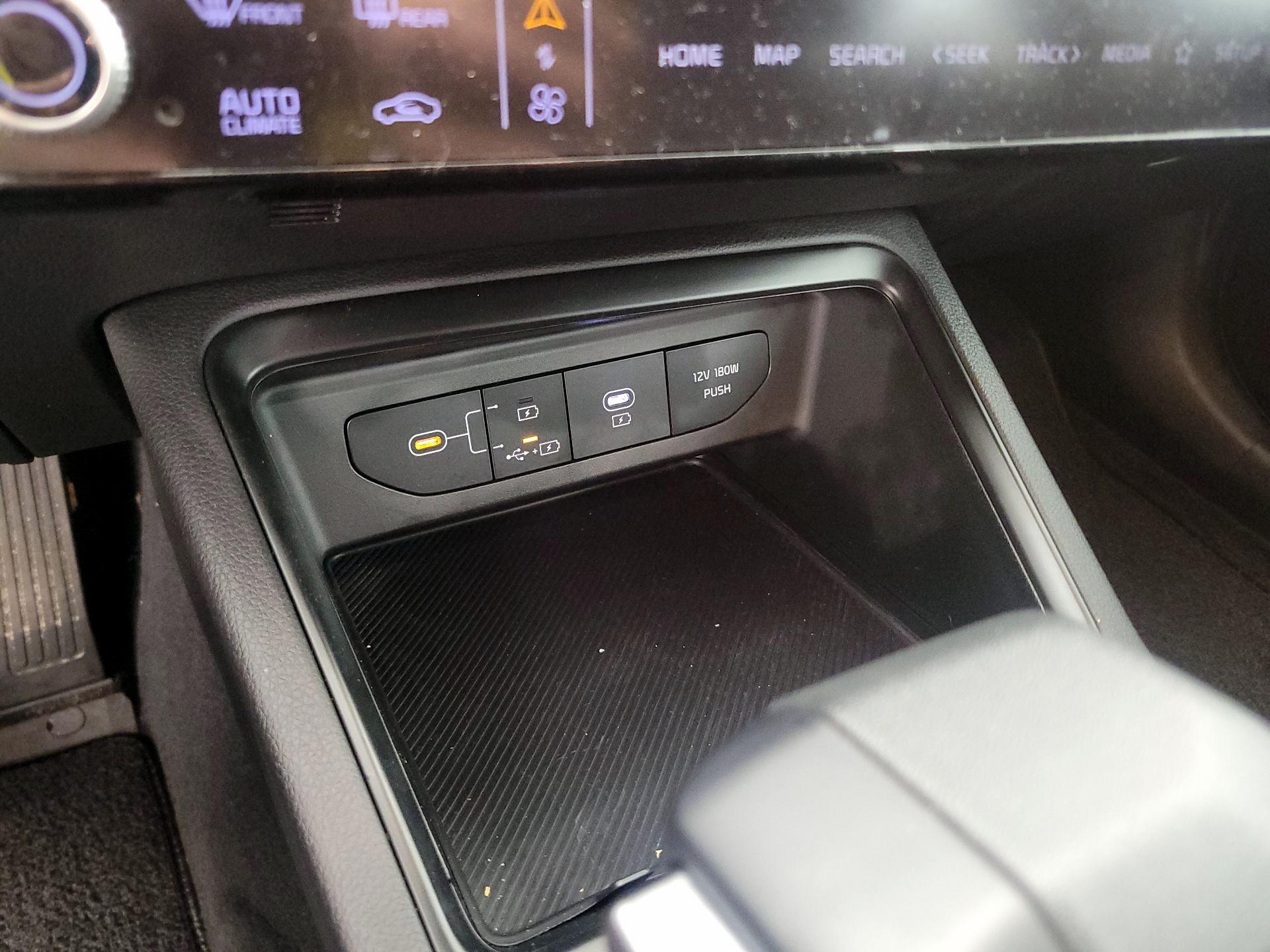 Thumbnail: 2025 Kia K5 - 18