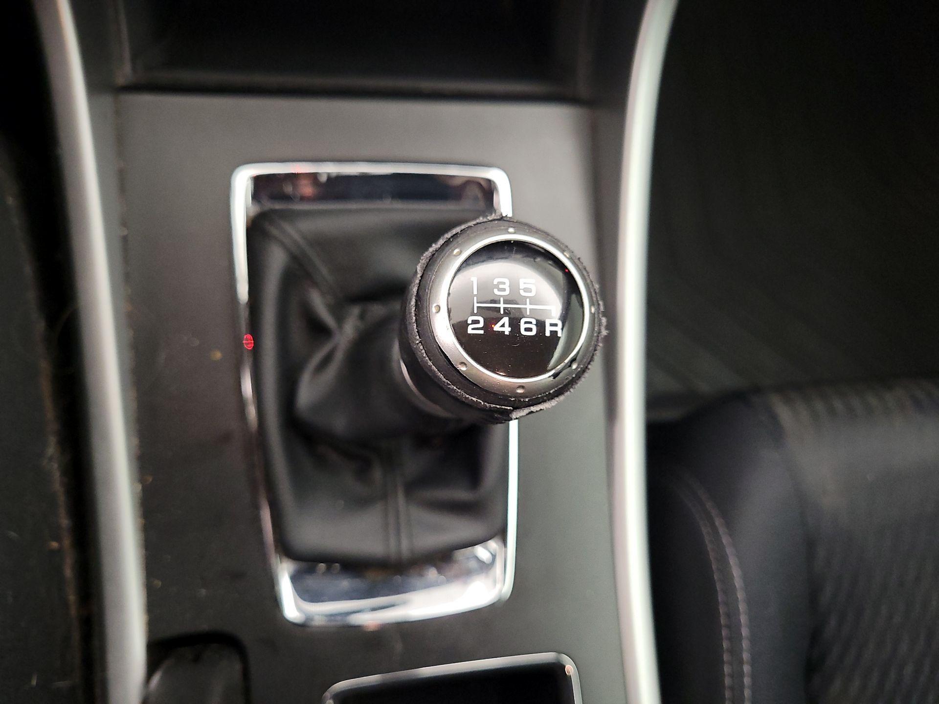 Thumbnail: 2015 Honda Accord - 17