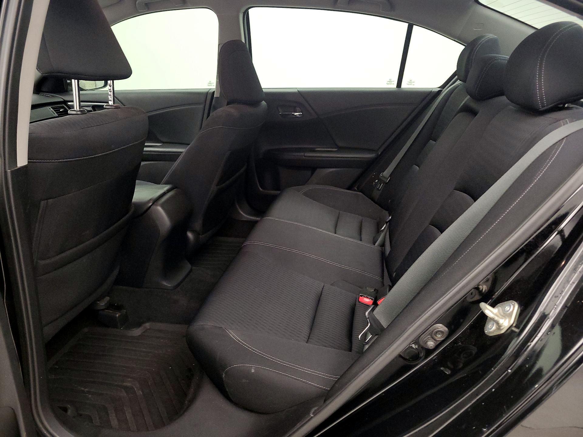 Thumbnail: 2015 Honda Accord - 19