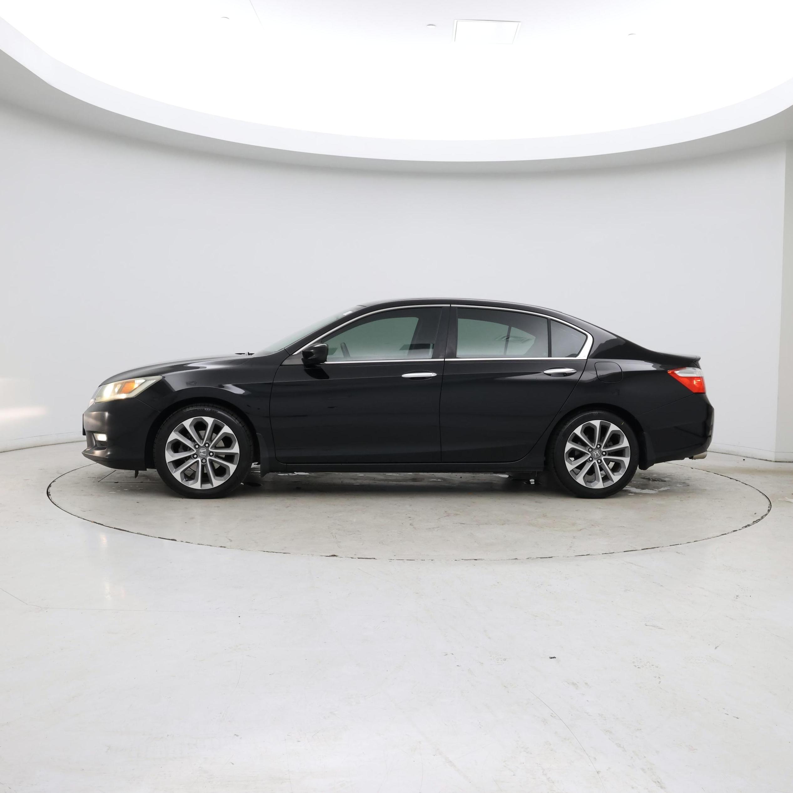 Thumbnail: 2015 Honda Accord - 3