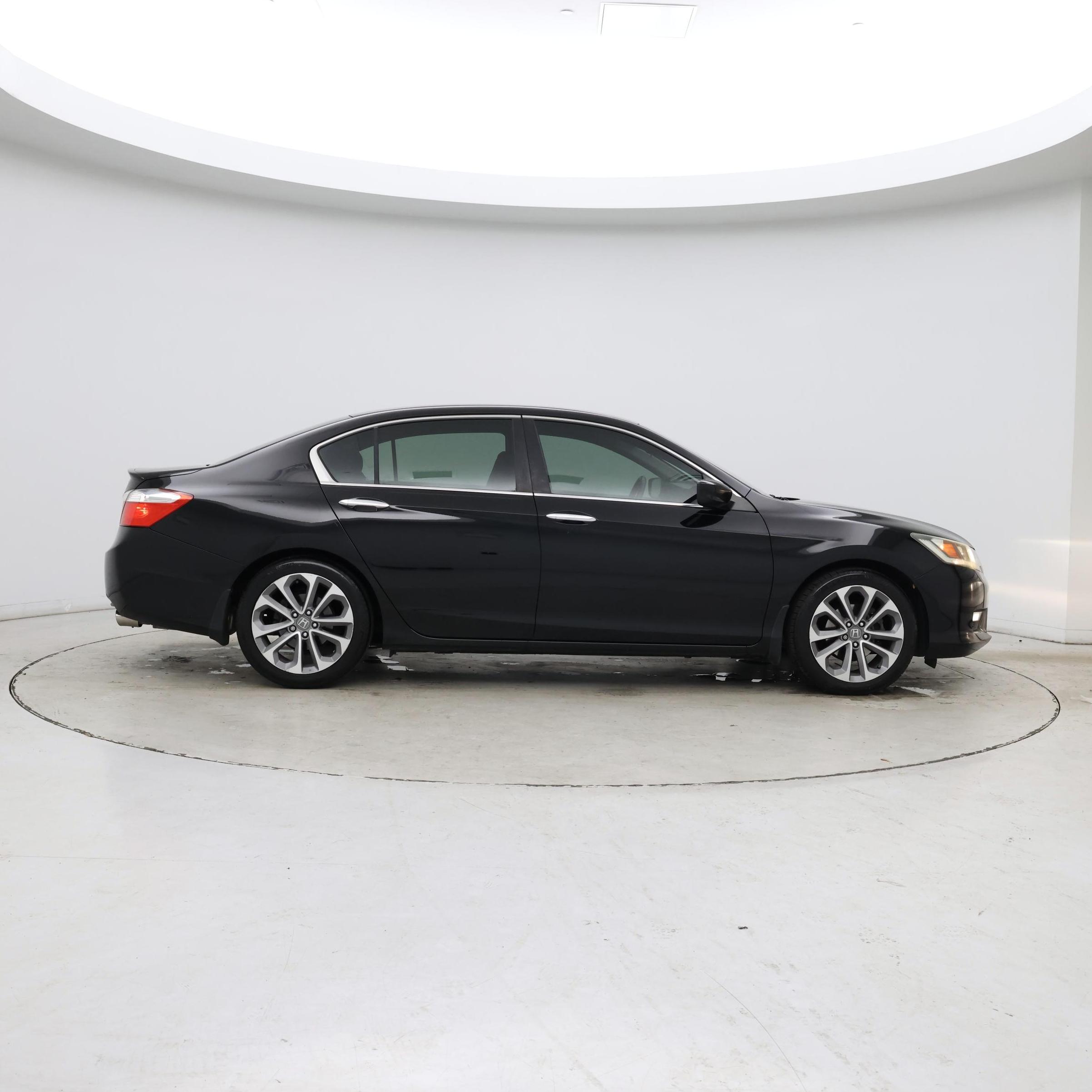 Thumbnail: 2015 Honda Accord - 7