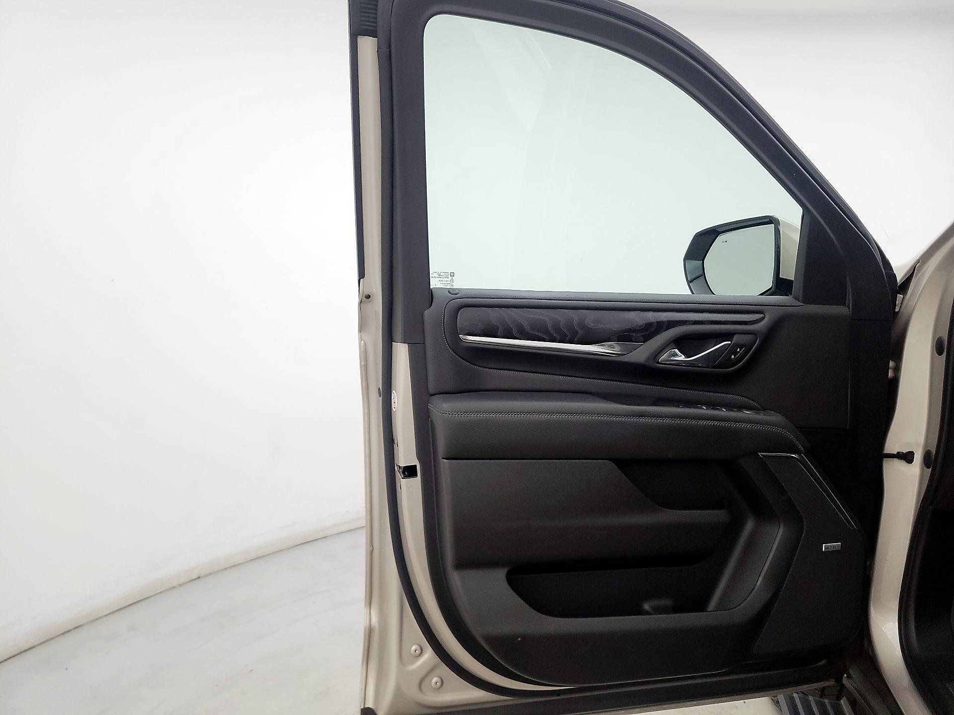 Thumbnail: 2023 GMC Yukon - 12