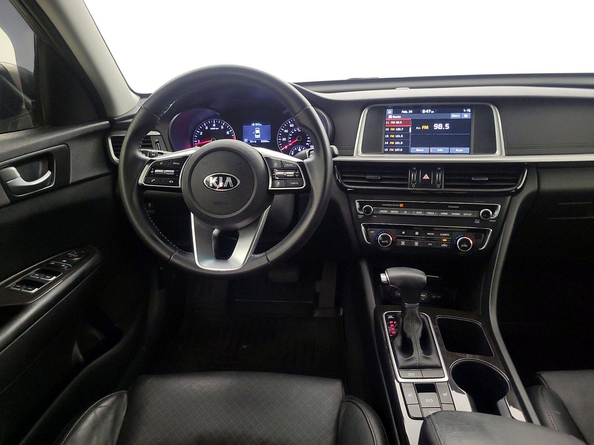 Thumbnail: 2019 Kia Optima - 10