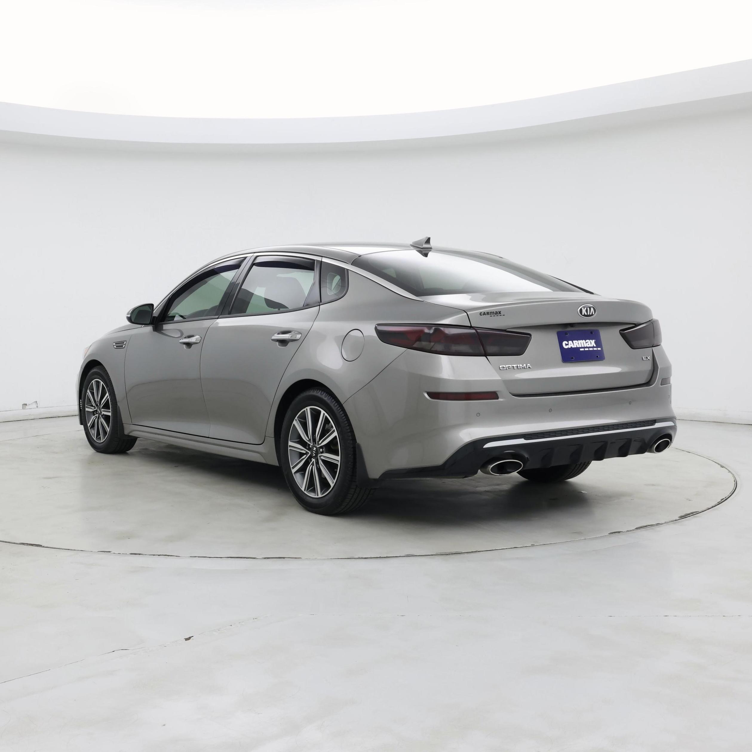 Thumbnail: 2019 Kia Optima - 2