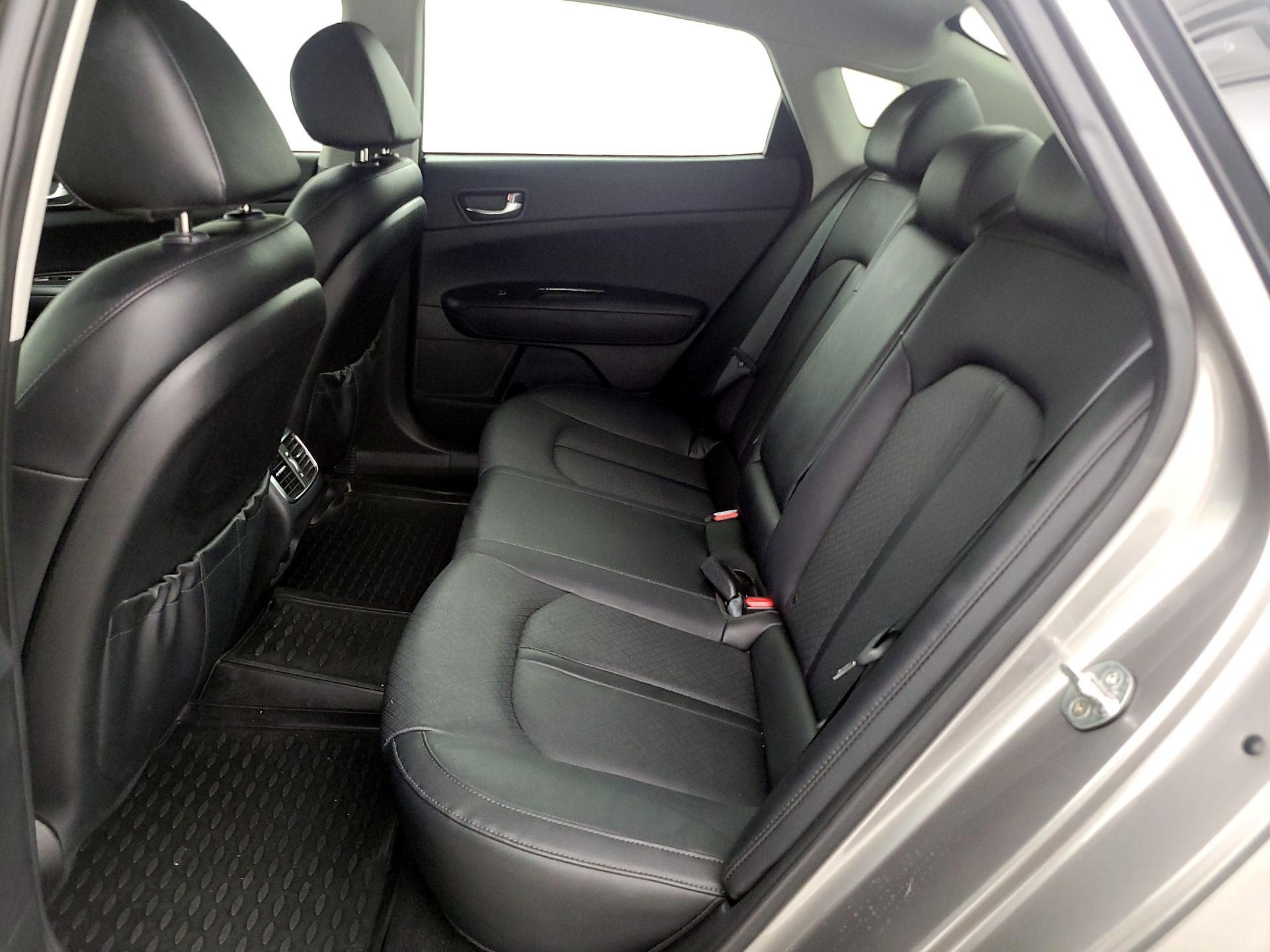 Thumbnail: 2019 Kia Optima - 19