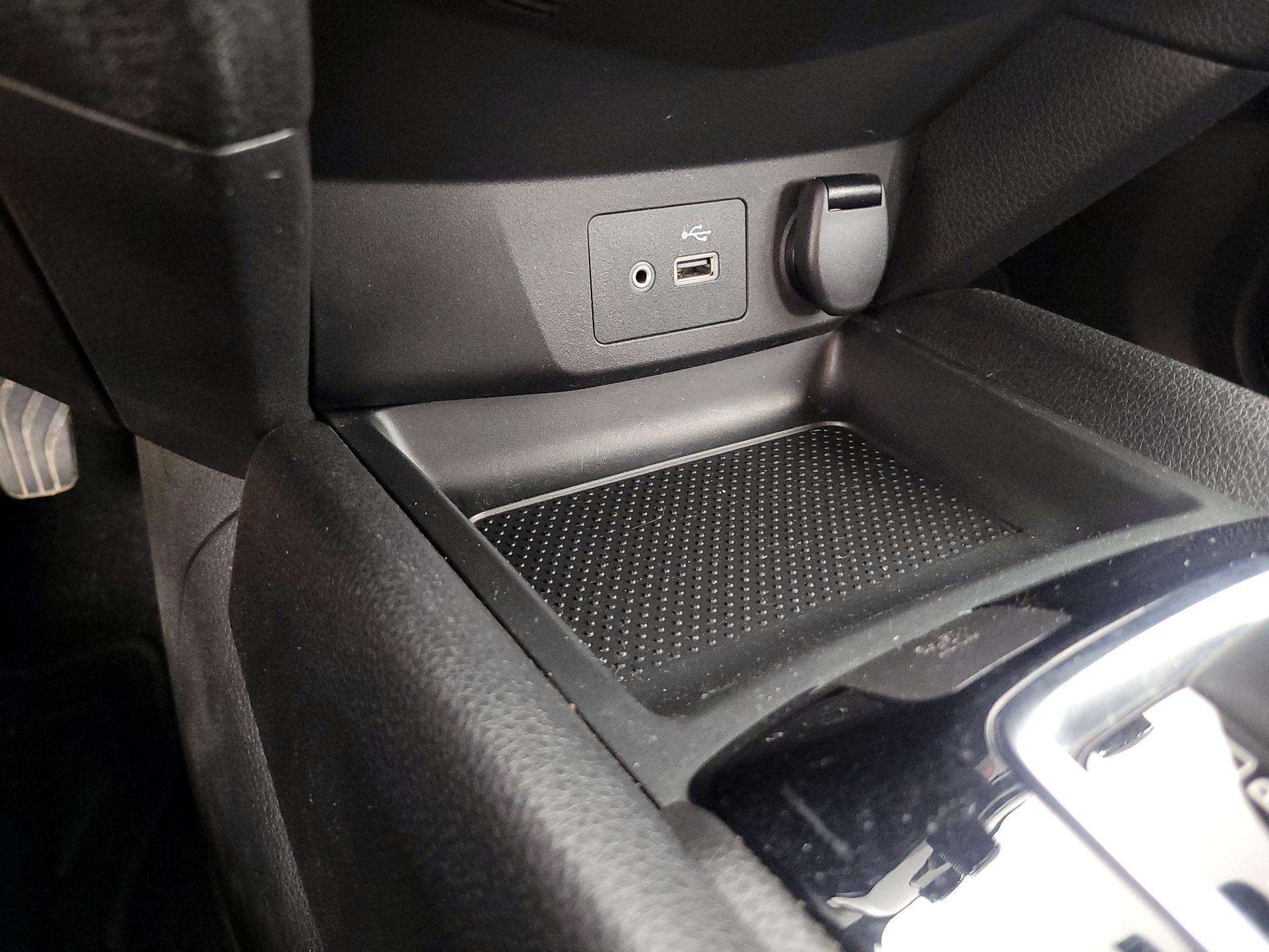 Thumbnail: 2019 Nissan Rogue Sport - 18