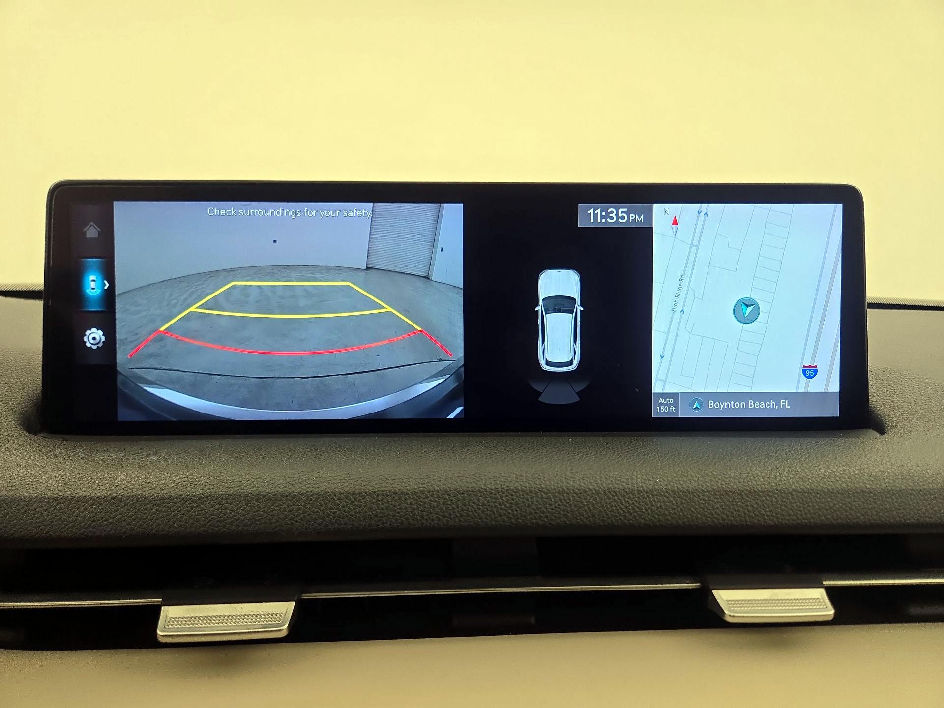 Thumbnail: 2022 Genesis GV70 - 15