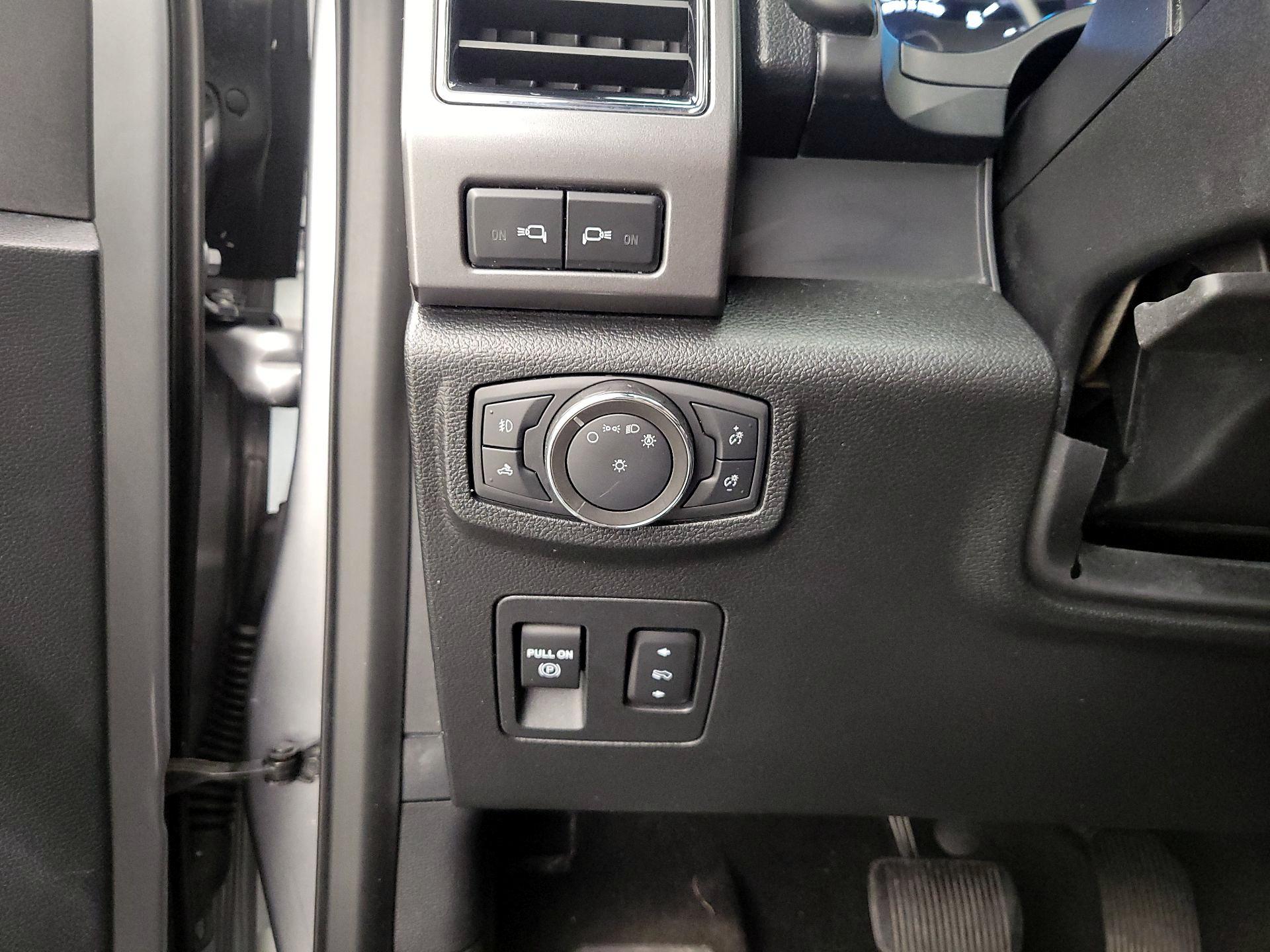 Thumbnail: 2020 Ford F-150 - 13