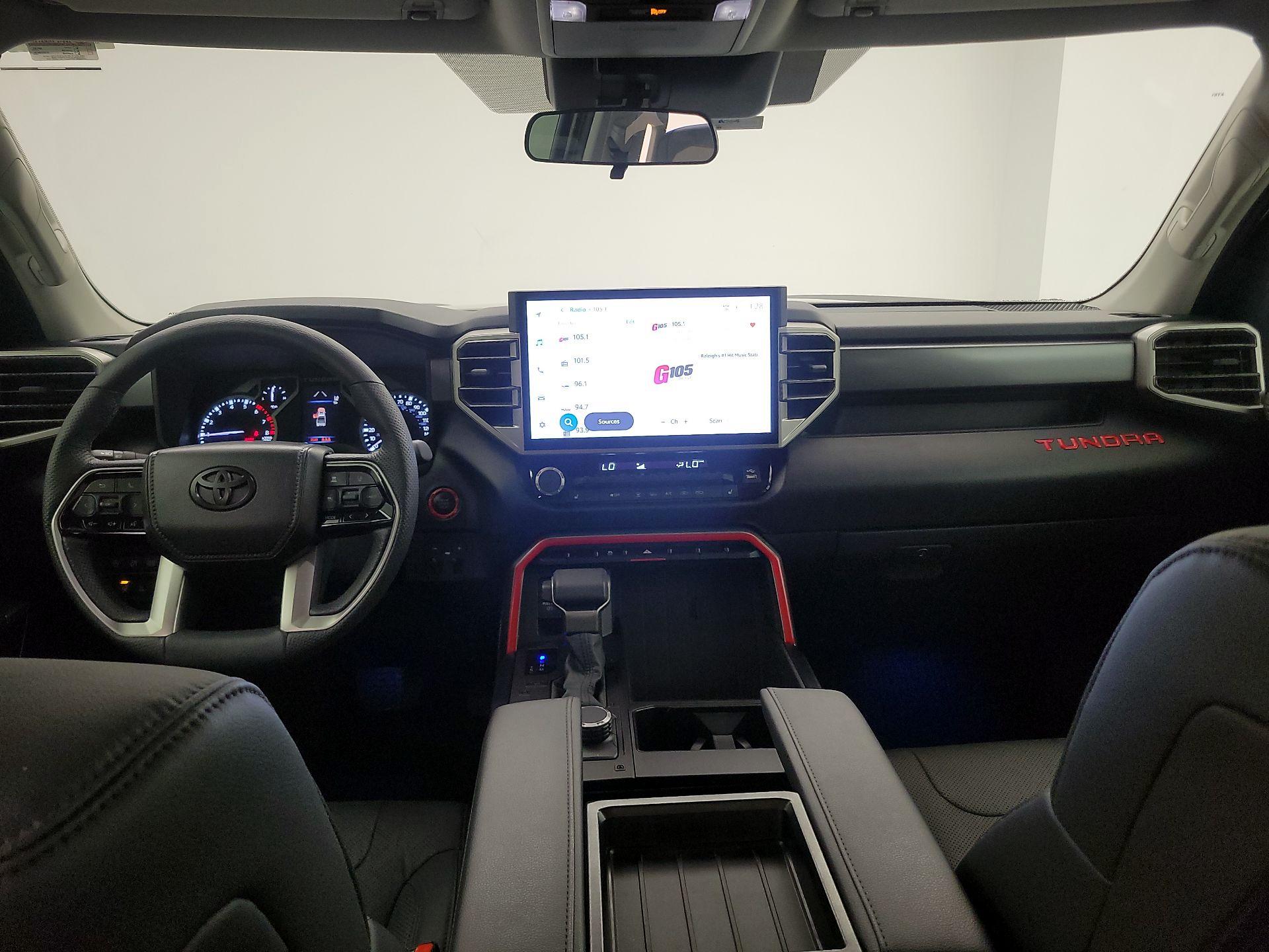 Thumbnail: 2024 Toyota Tundra - 9