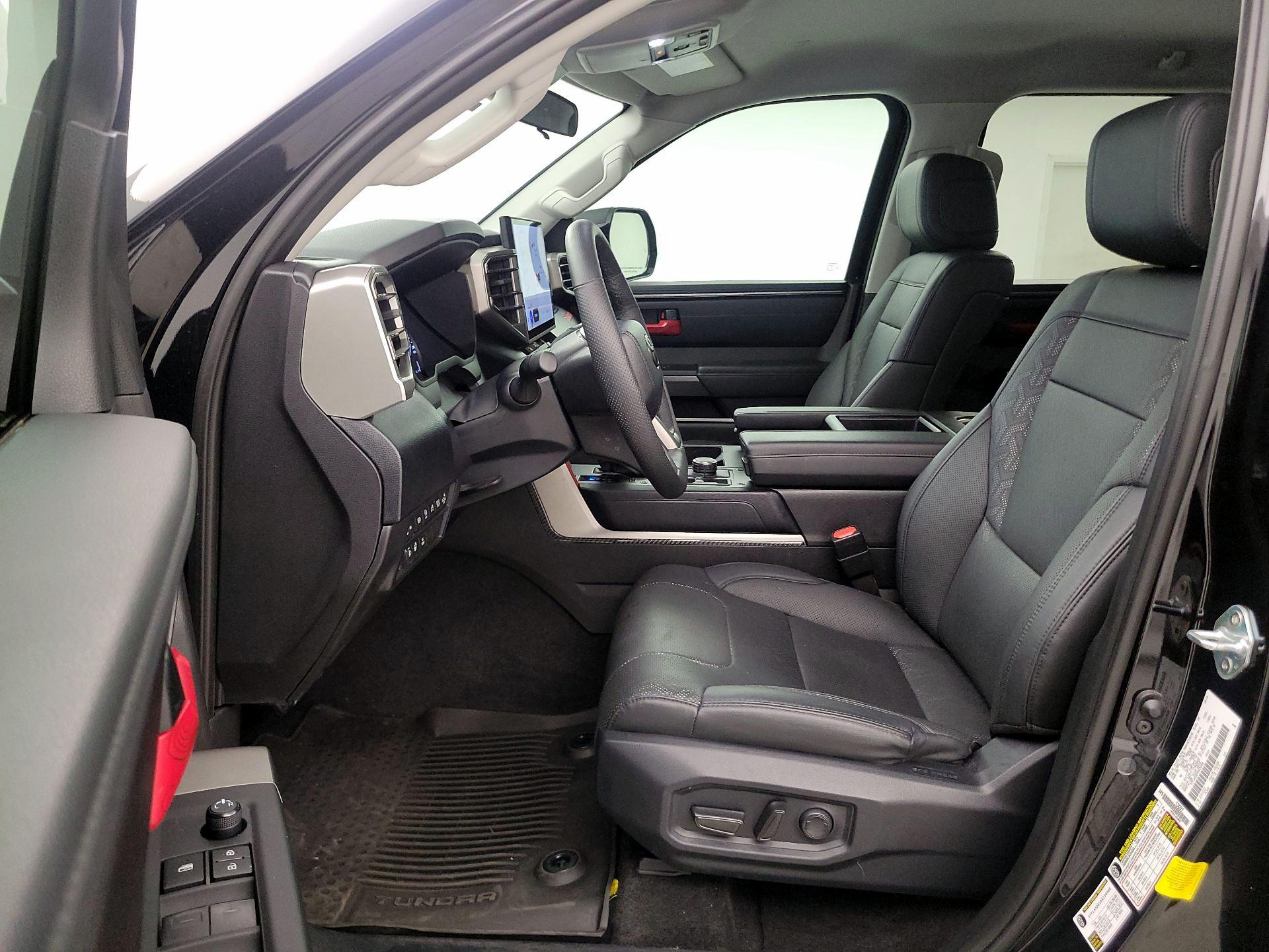 Thumbnail: 2024 Toyota Tundra - 11