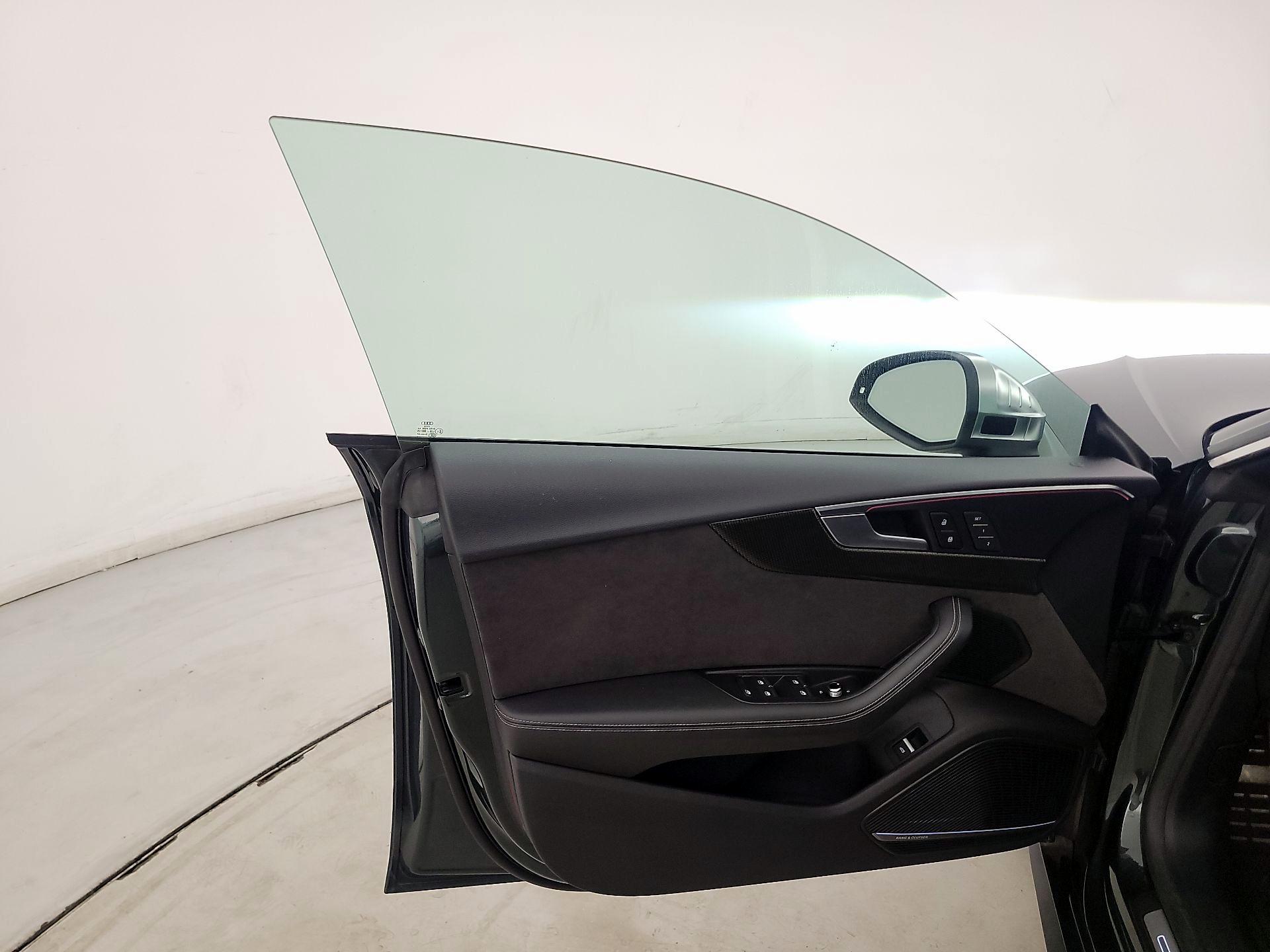 Thumbnail: 2018 Audi S5 - 12