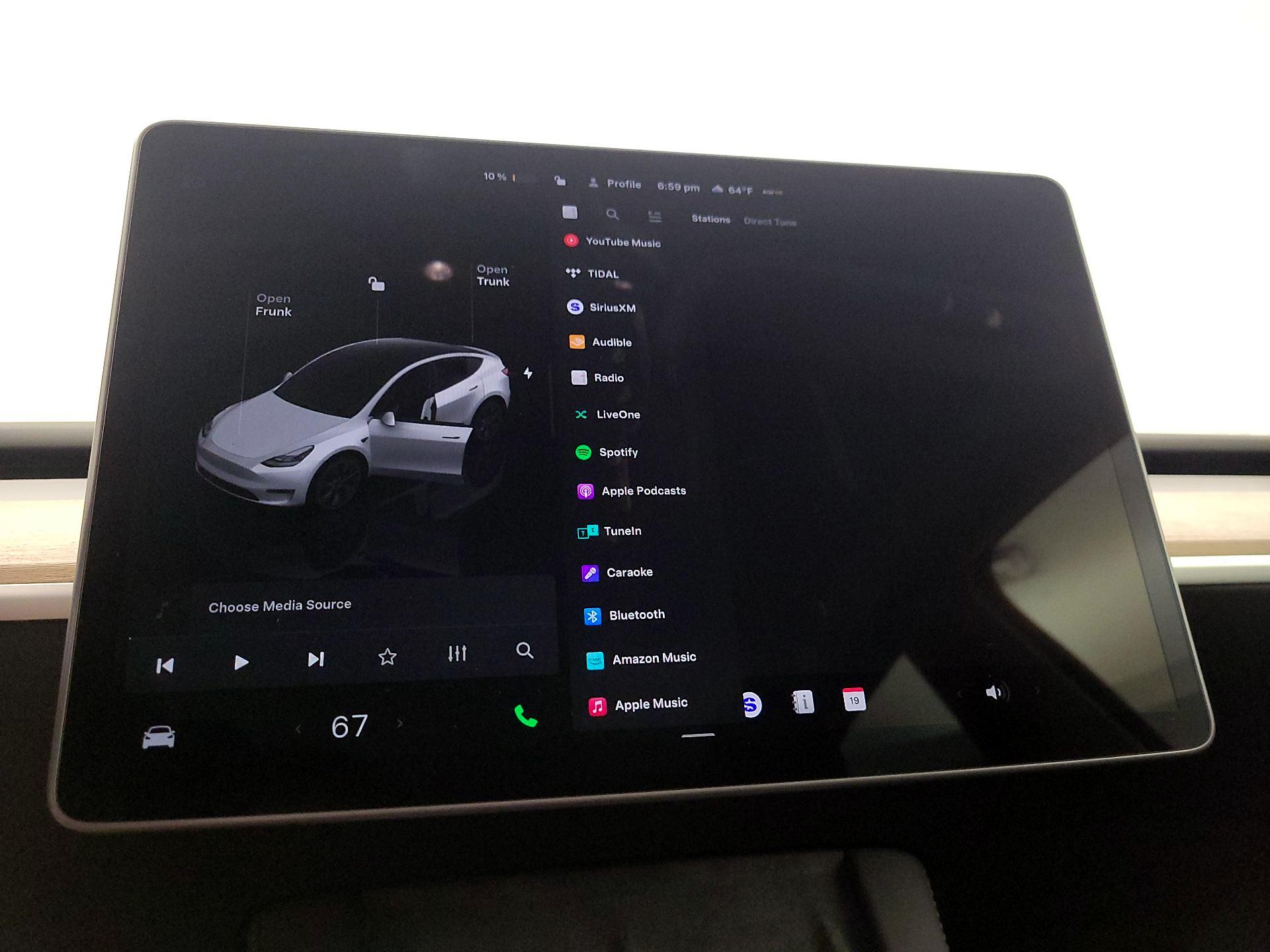Thumbnail: 2025 Tesla Model Y - 15