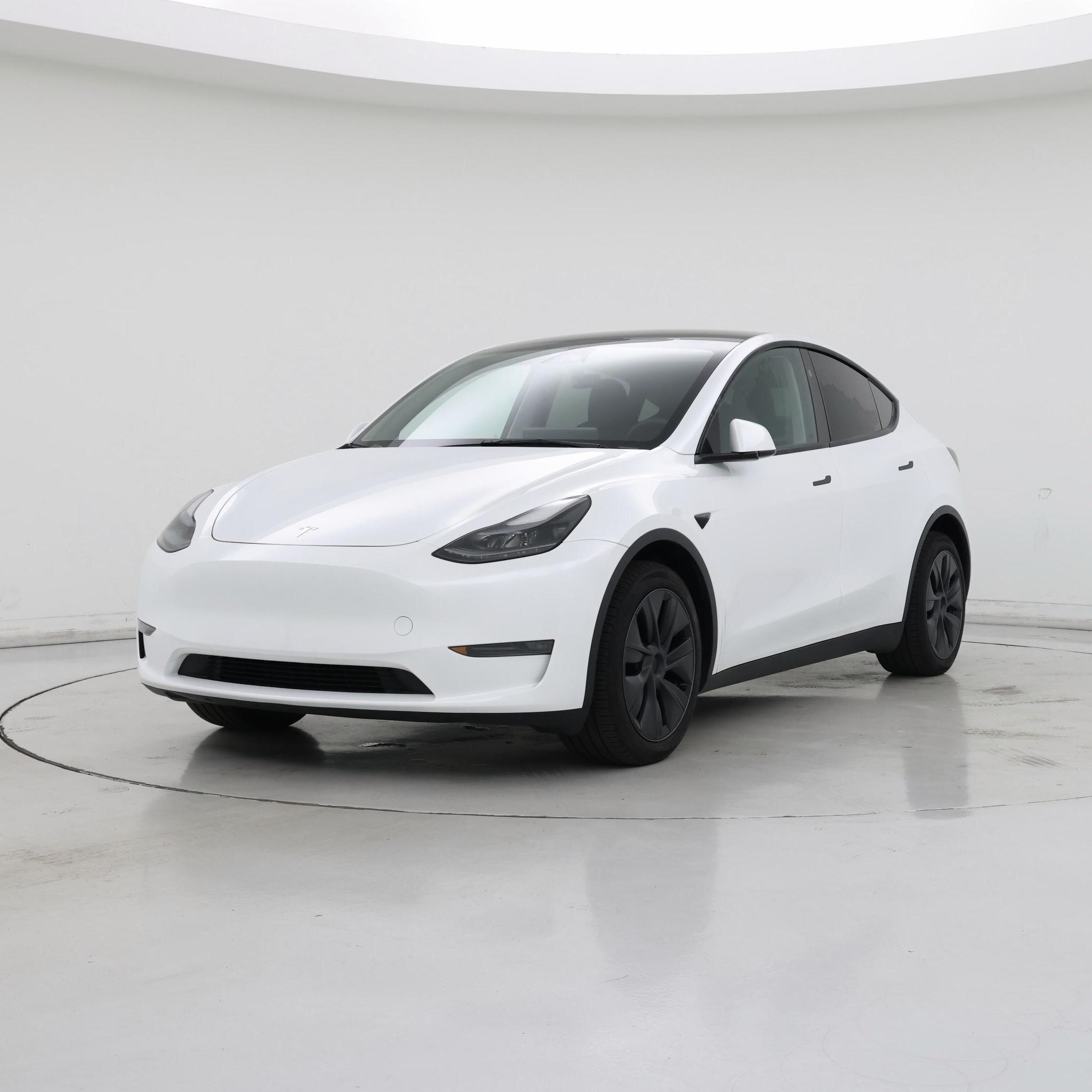 Thumbnail: 2025 Tesla Model Y - 4
